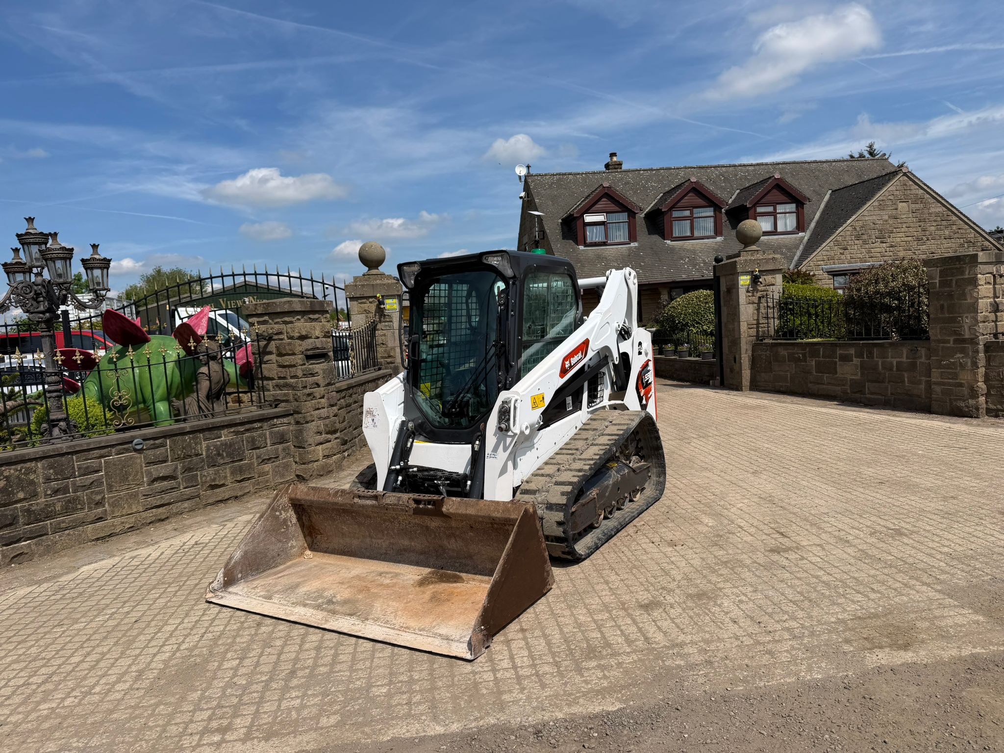 2024 BOBCAT T590 TRACKED SKIDSTEER LOADER