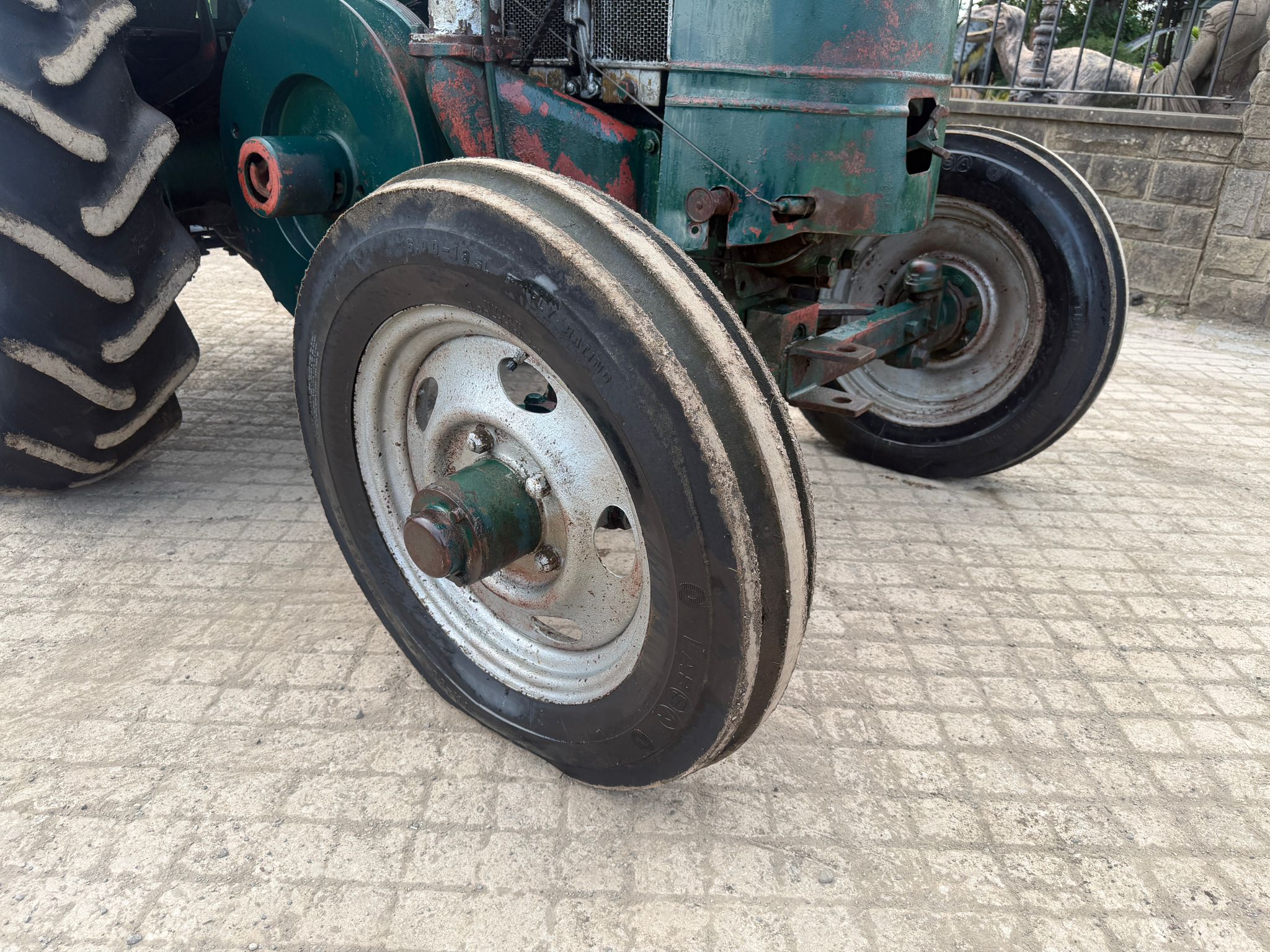Marshall tractor for sale in Pilsley, Chesterfield — photo 2