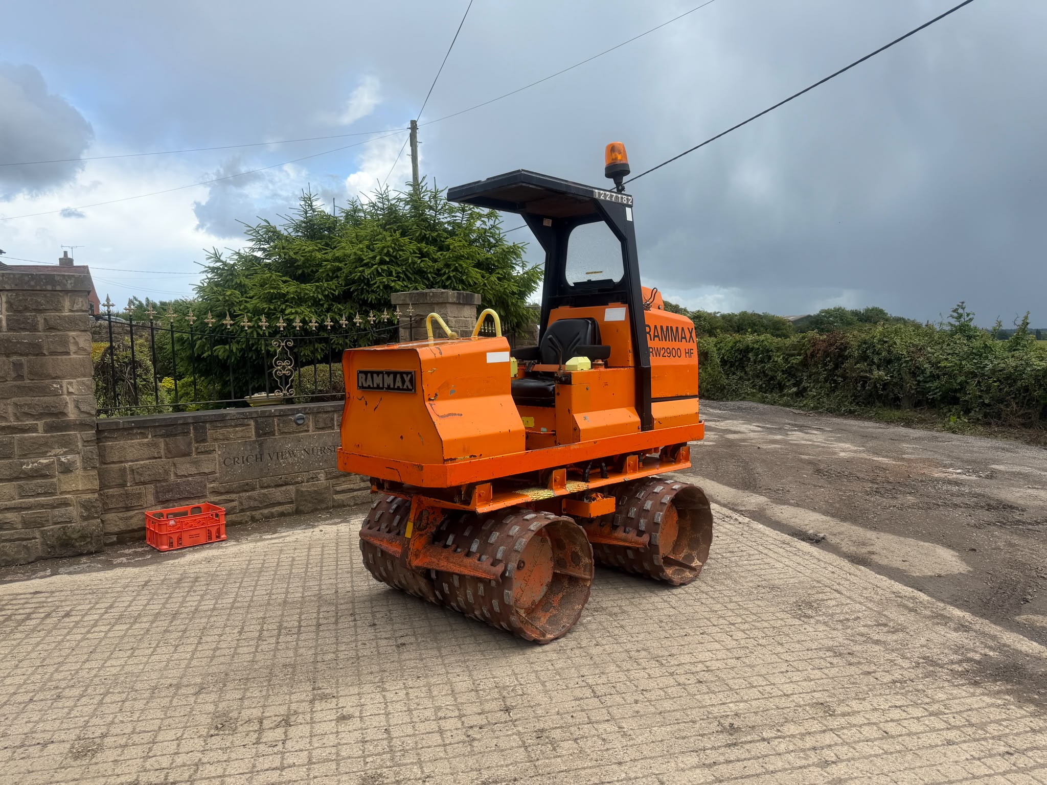 RAMMAX RW2900-HF 1000MM DIESEL RIDE ON TRENCH ROLLER mower for sale in Pilsley, Chesterfield — photo 11
