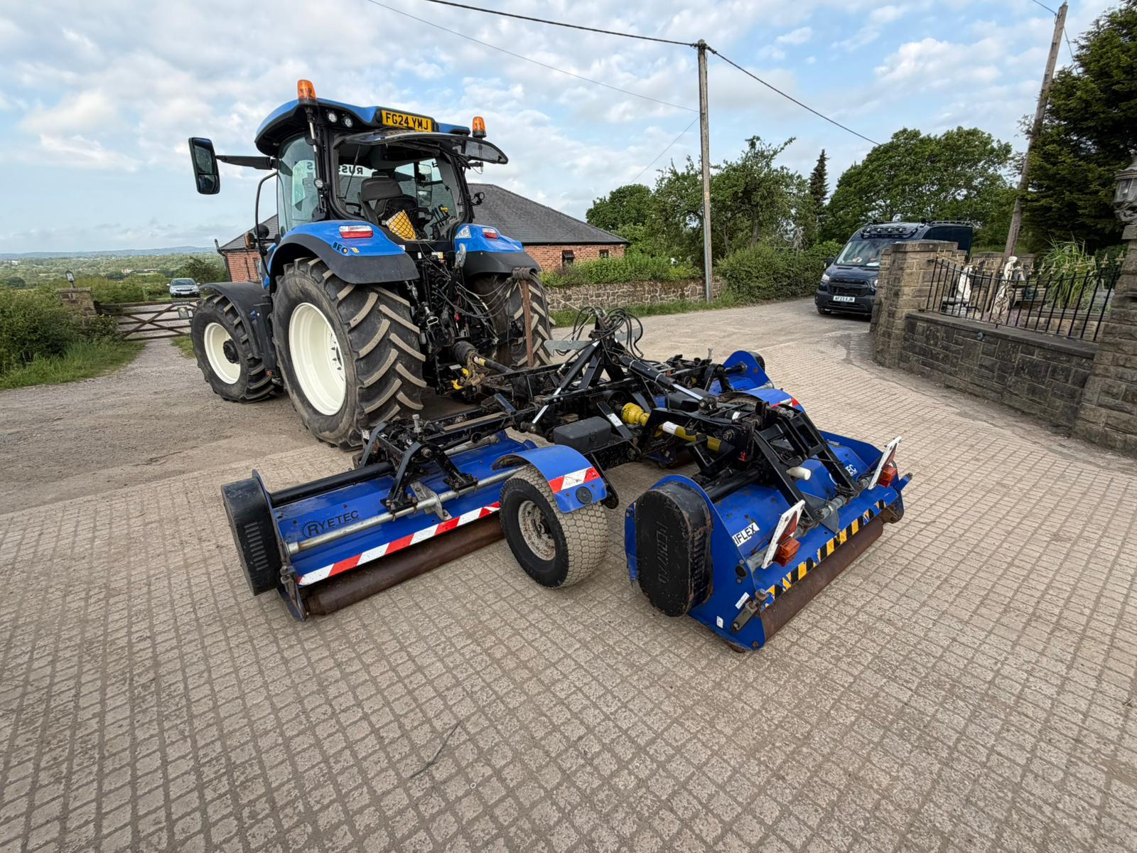 RYETEC PERUZZO TRIXFLEX 4200 PTO DRIVEN 3 GANG TOWBEHIND FLAIL MOWER