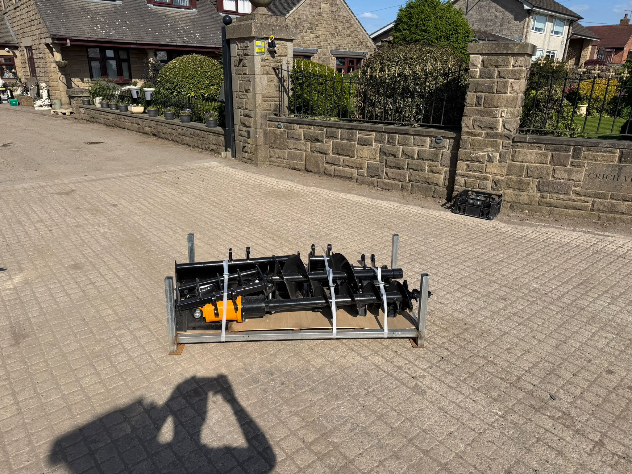 NEW/UNUSED CAPTOK MINI EXCAVATOR ATTACHMENT BUNDLE! excavator for sale in Pilsley, Chesterfield — photo 3