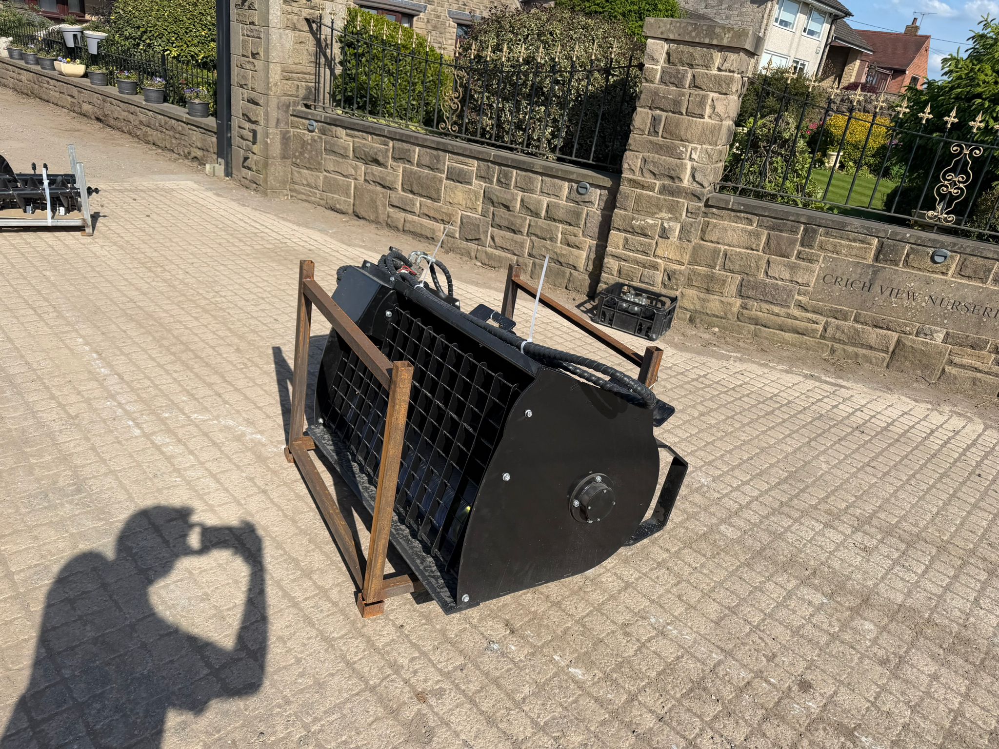 NEW/UNUSED CAPTOK 250LTR HYDRAULIC CONCRETE MIXING BUCKET excavator for sale in Pilsley, Chesterfield — photo 4