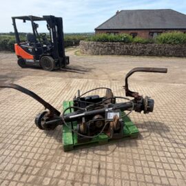 2012 VALTRA T131 TRACTOR FRONT AXLE