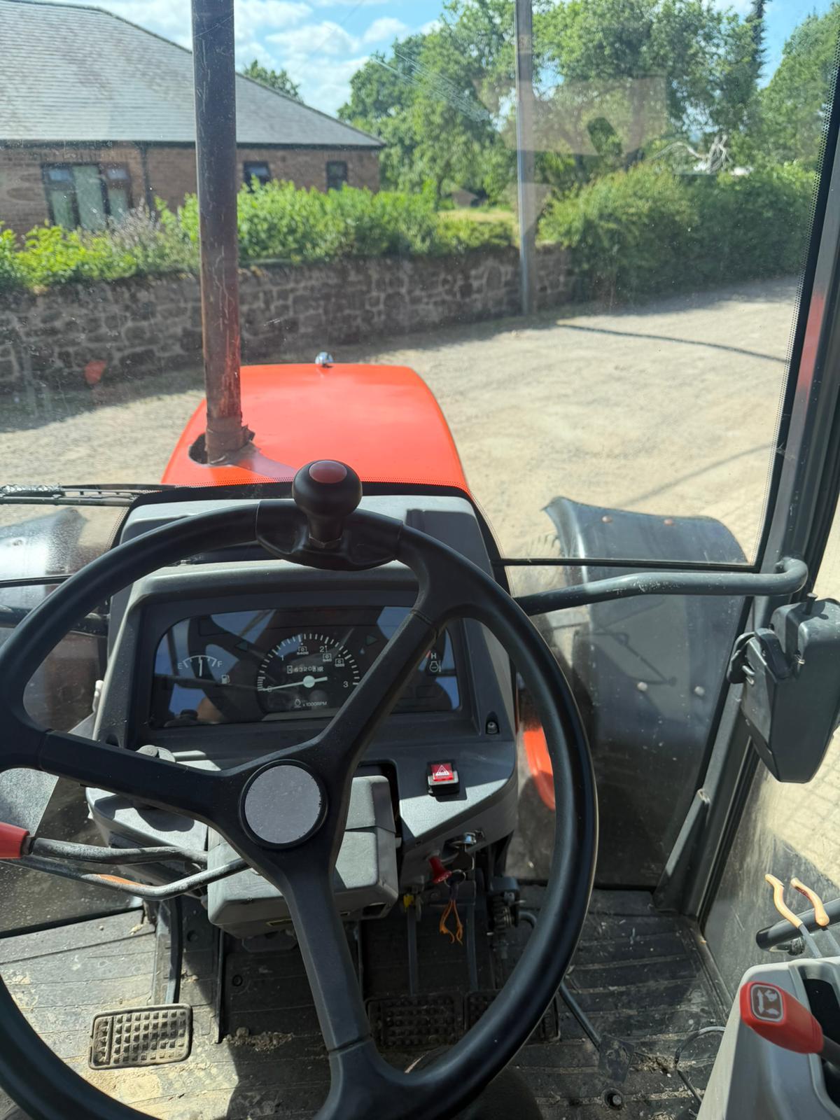 Kubota tractor for sale in Pilsley, Chesterfield — photo 3
