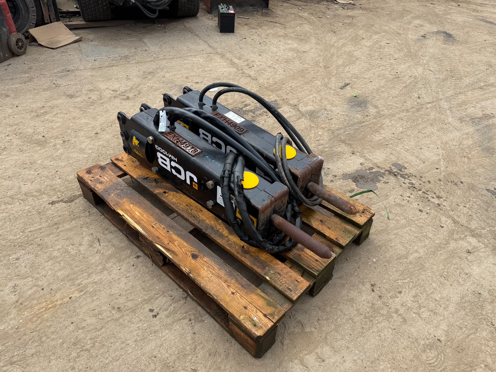 JCB excavator for sale in Pilsley, Chesterfield — photo 7