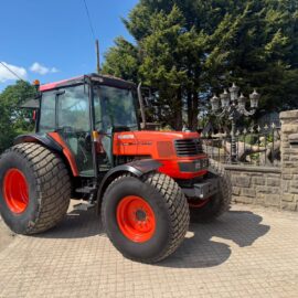 KUBOTA ME8200 86HP 4WD TRACTOR