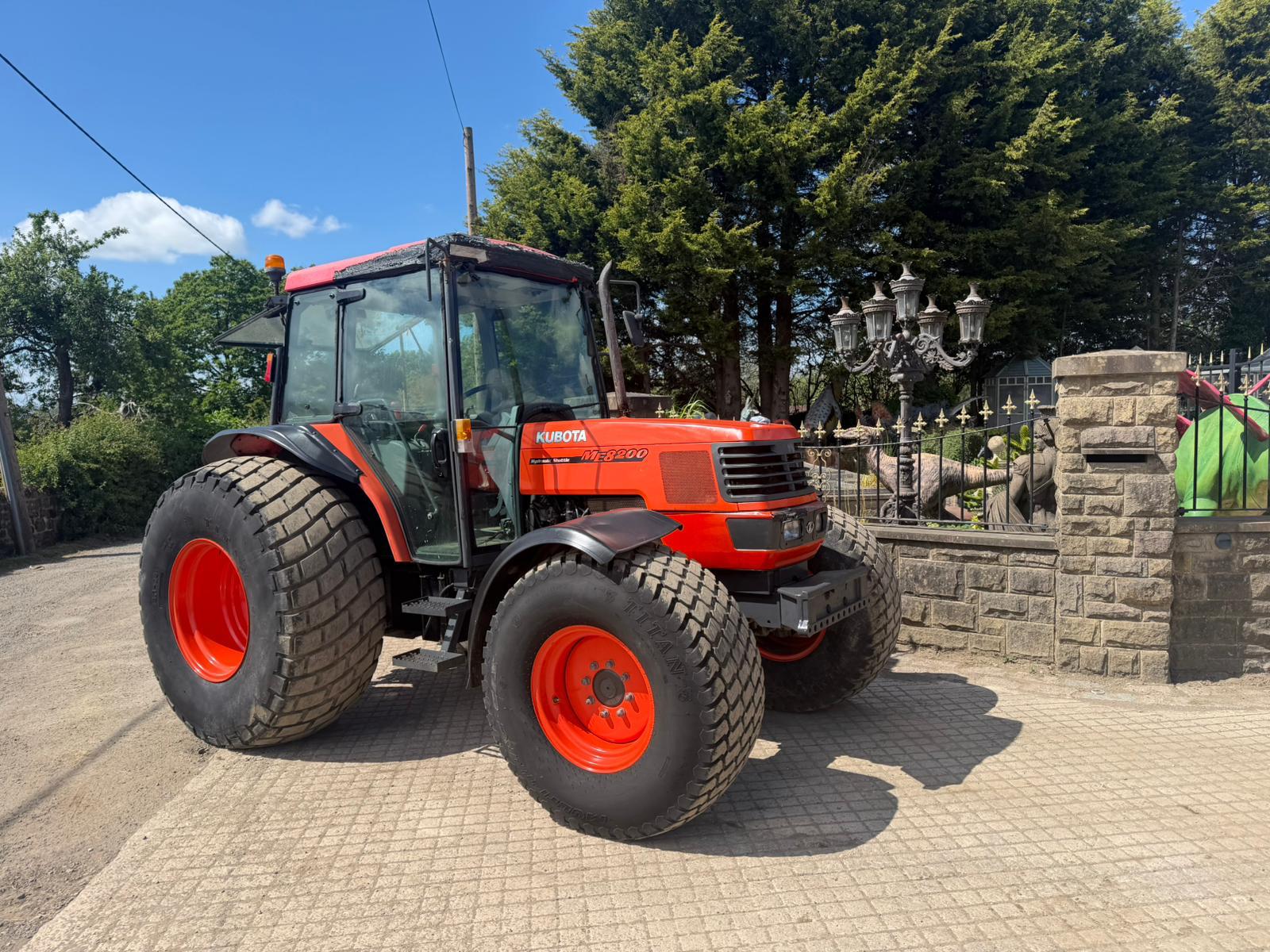 KUBOTA ME8200 86HP 4WD TRACTOR