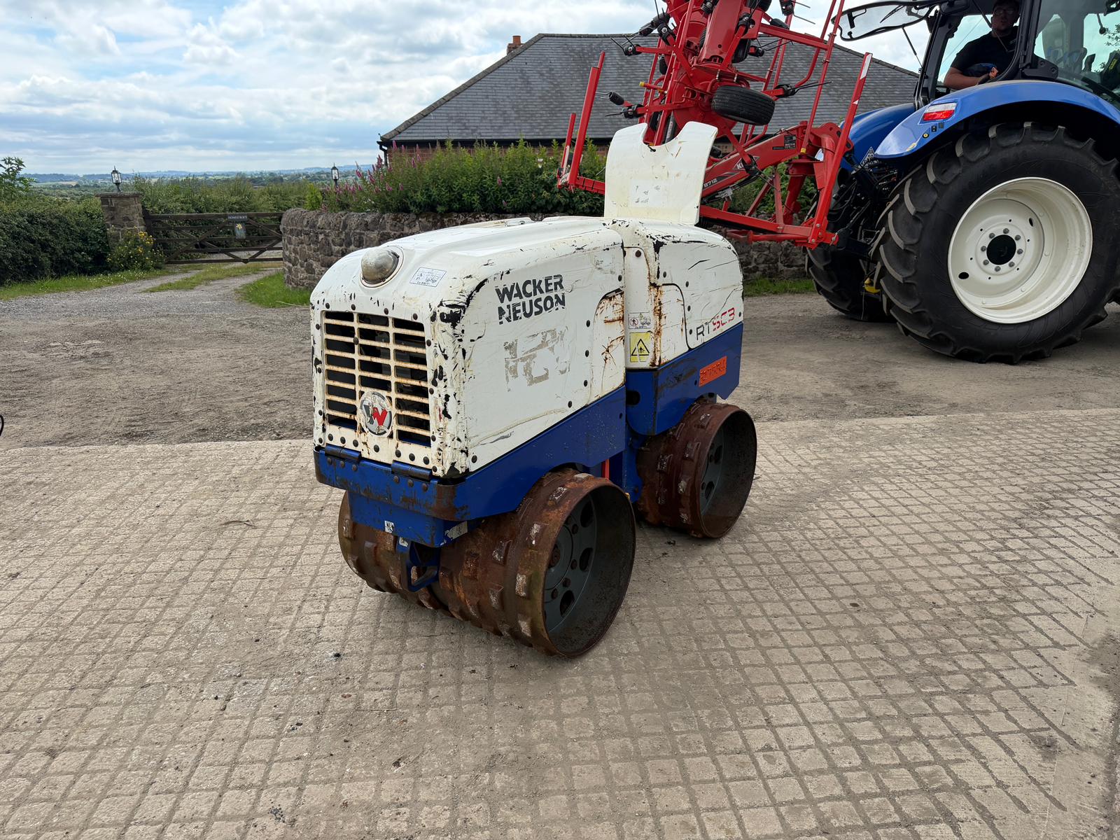 2016 Wacker compactor for sale in Pilsley, Chesterfield — photo 5