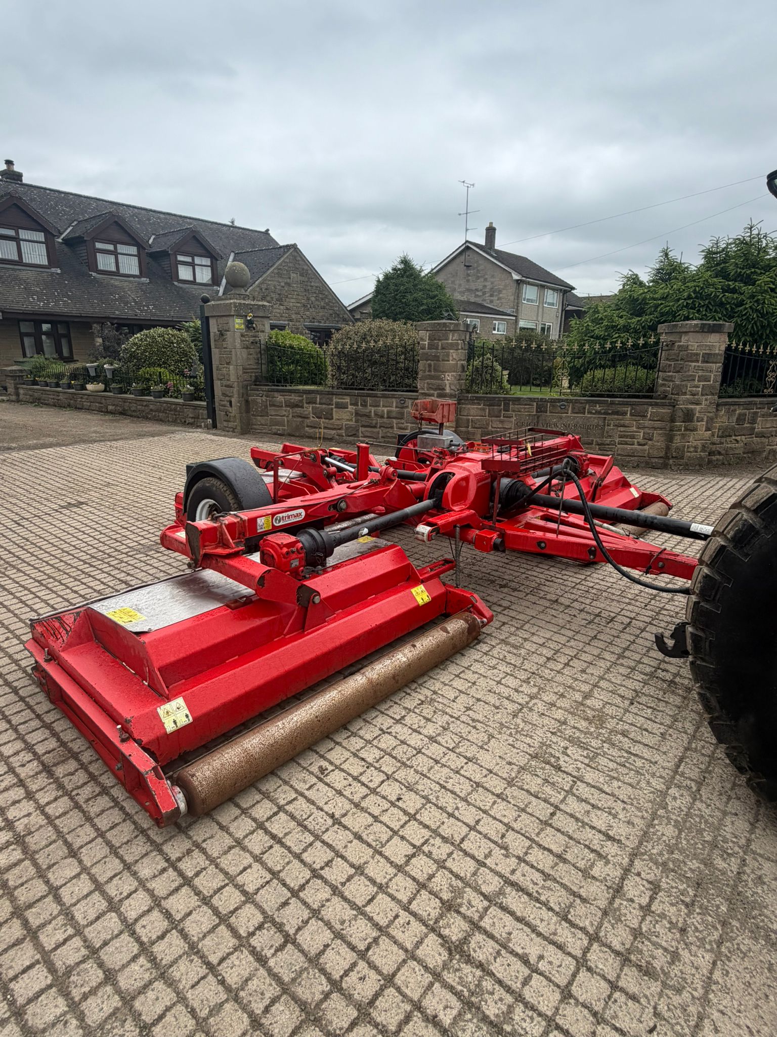 2017 mower for sale in Pilsley, Chesterfield — photo 2