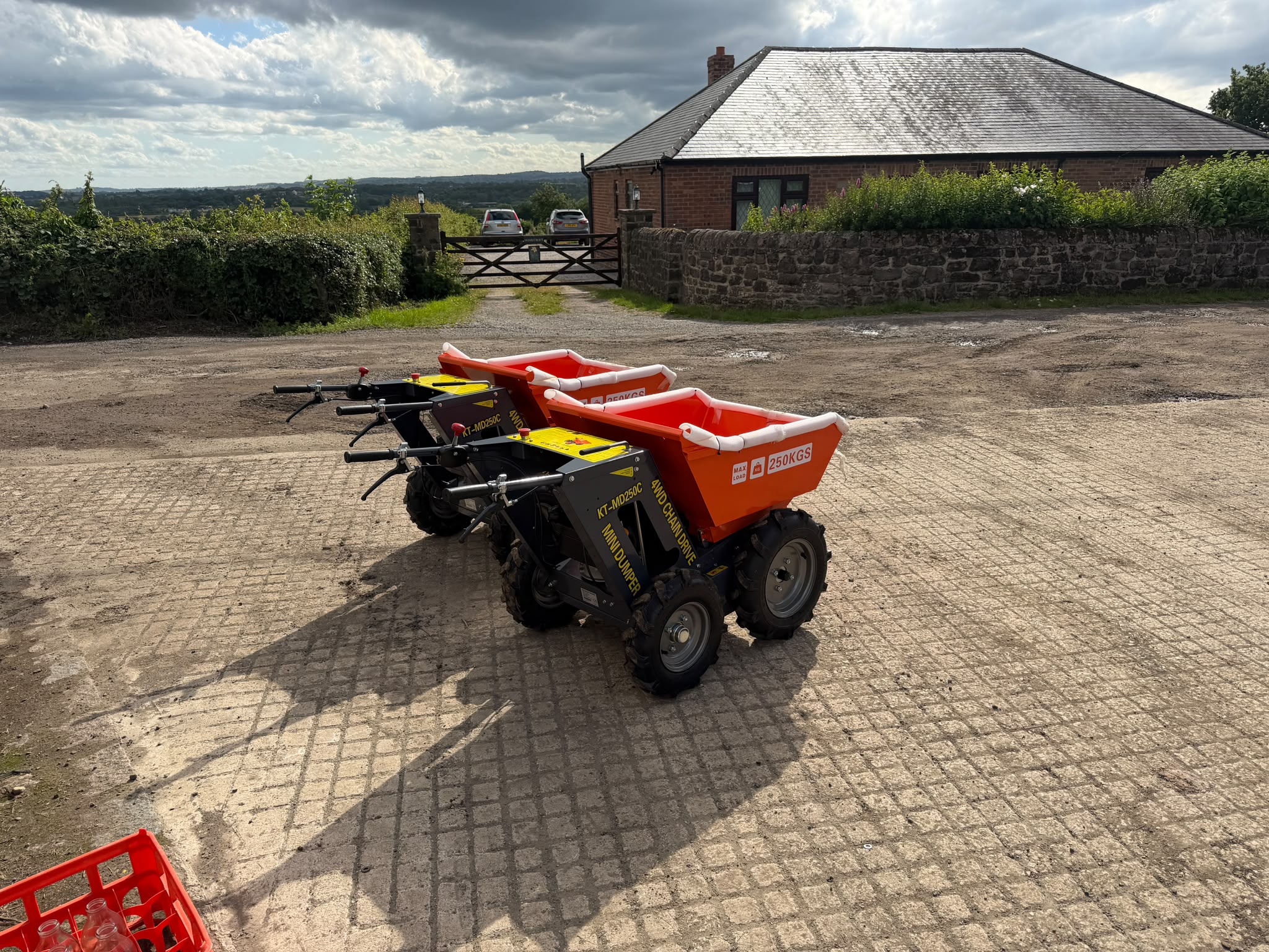2026 dumper for sale in Pilsley, Chesterfield — photo 5