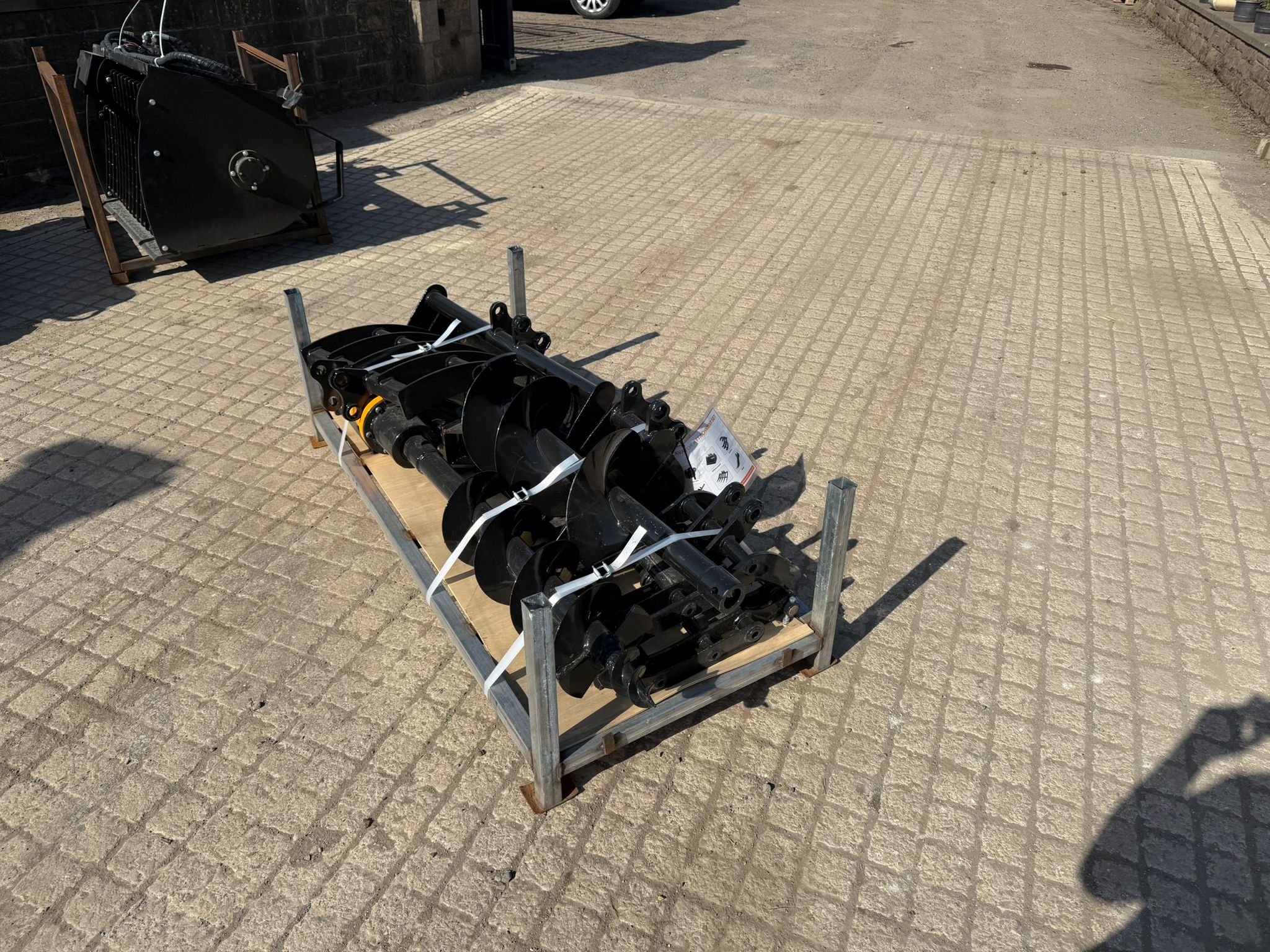 NEW/UNUSED CAPTOK MINI EXCAVATOR ATTACHMENT BUNDLE! excavator for sale in Pilsley, Chesterfield — photo 4