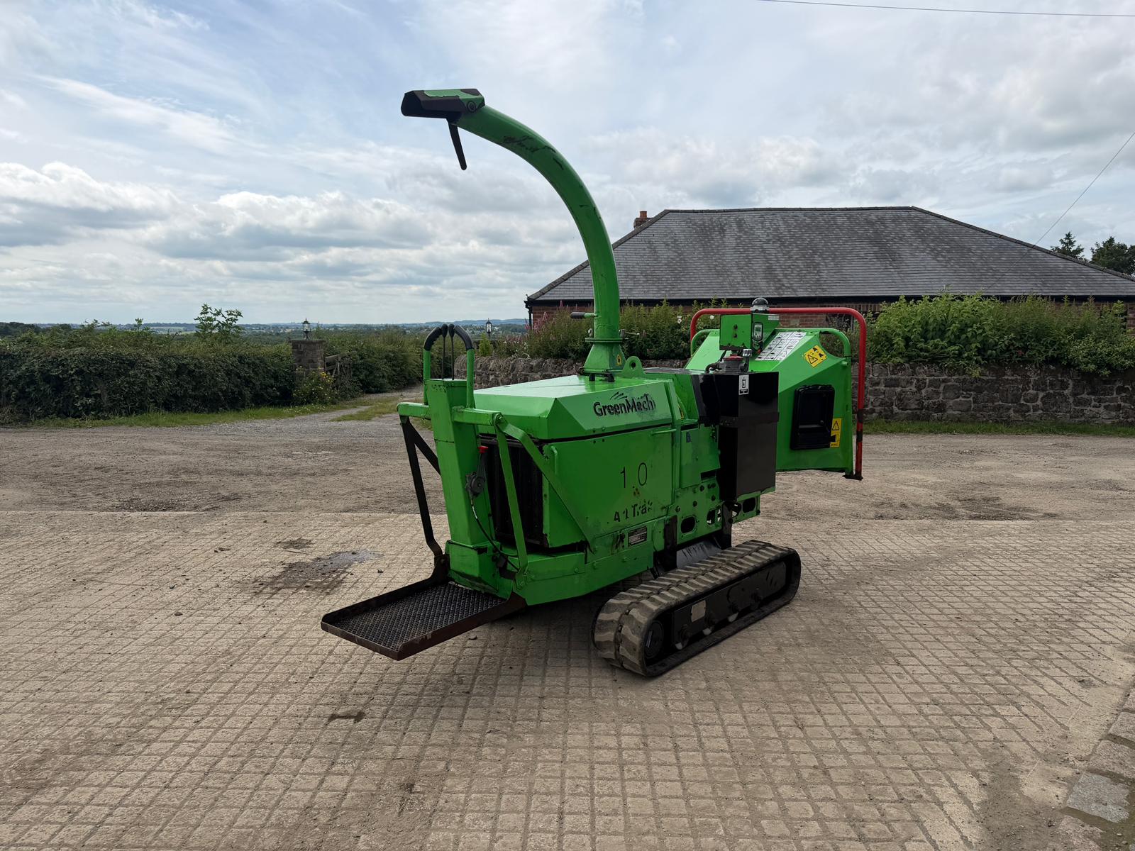 2014 chipper for sale in Pilsley, Chesterfield — photo 6