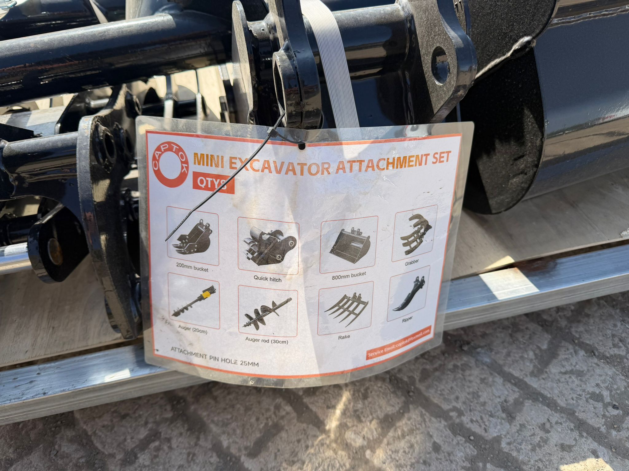 NEW/UNUSED CAPTOK MINI EXCAVATOR ATTACHMENT BUNDLE! excavator for sale in Pilsley, Chesterfield — photo 2