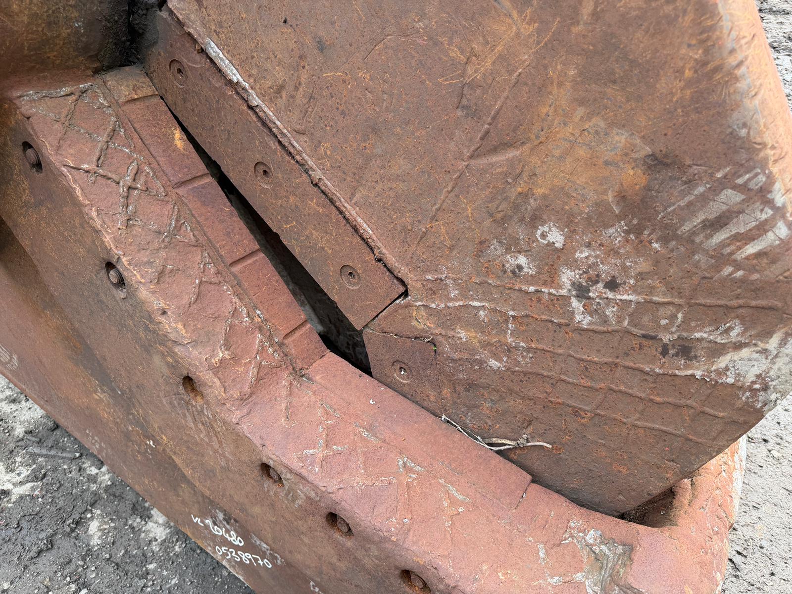 HYDRAULIC 70 TON EXCAVATOR METAL SHEAR excavator for sale in Pilsley, Chesterfield — photo 3