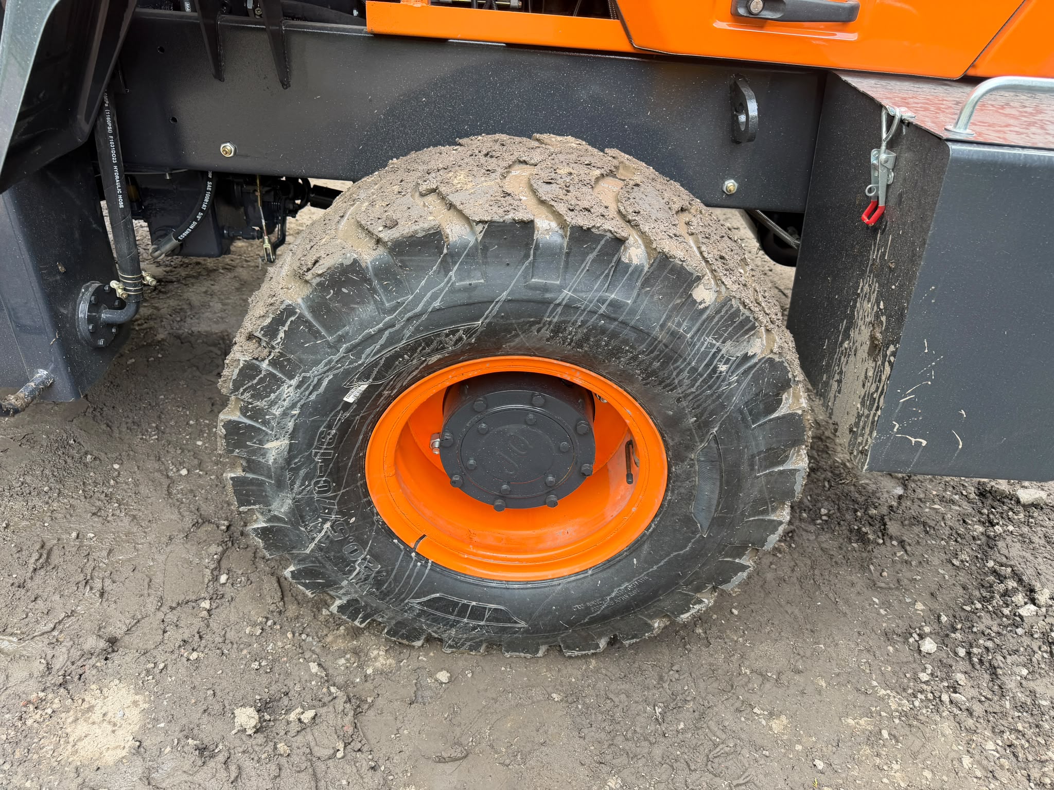 2026 loader for sale in Pilsley, Chesterfield — photo 5