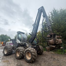 LOGSET TITAN 8H 6X6 WHEELED TIMBER FORESTRY HARVESTER