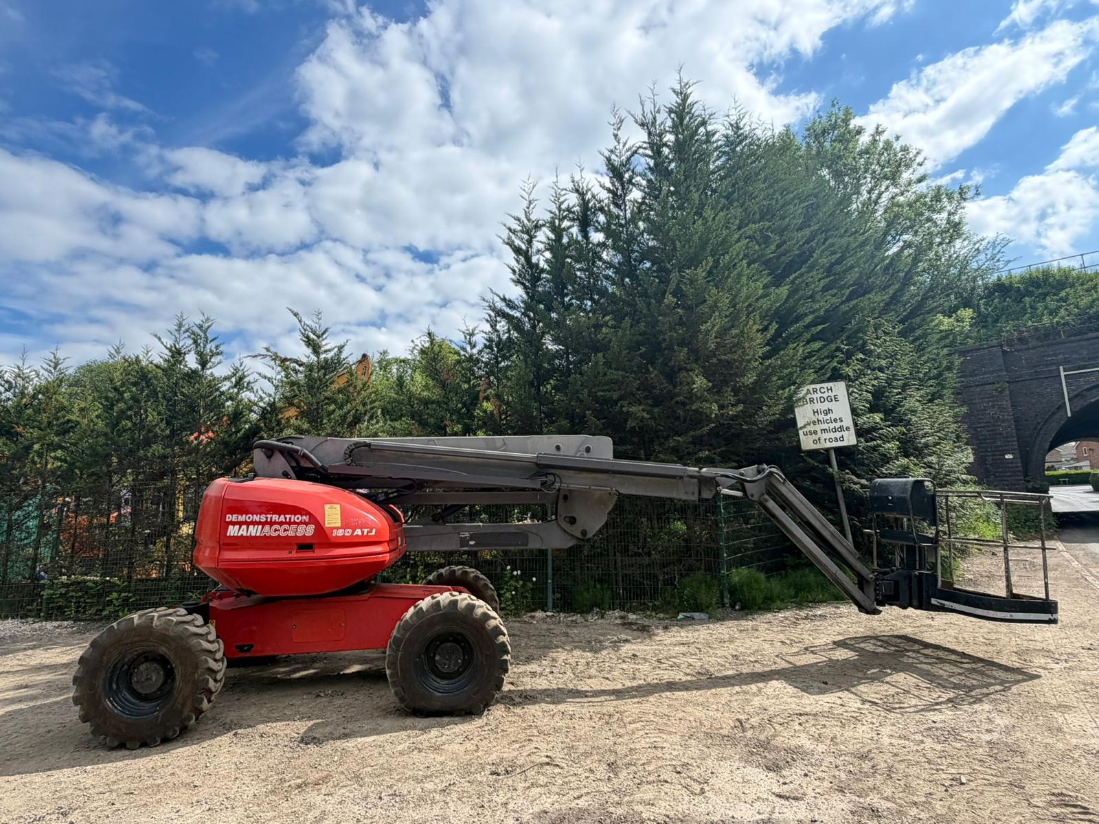 2007 MANITOU MANIACCESS 180ATJ 18.2MTR 4WD BOOM LIFT