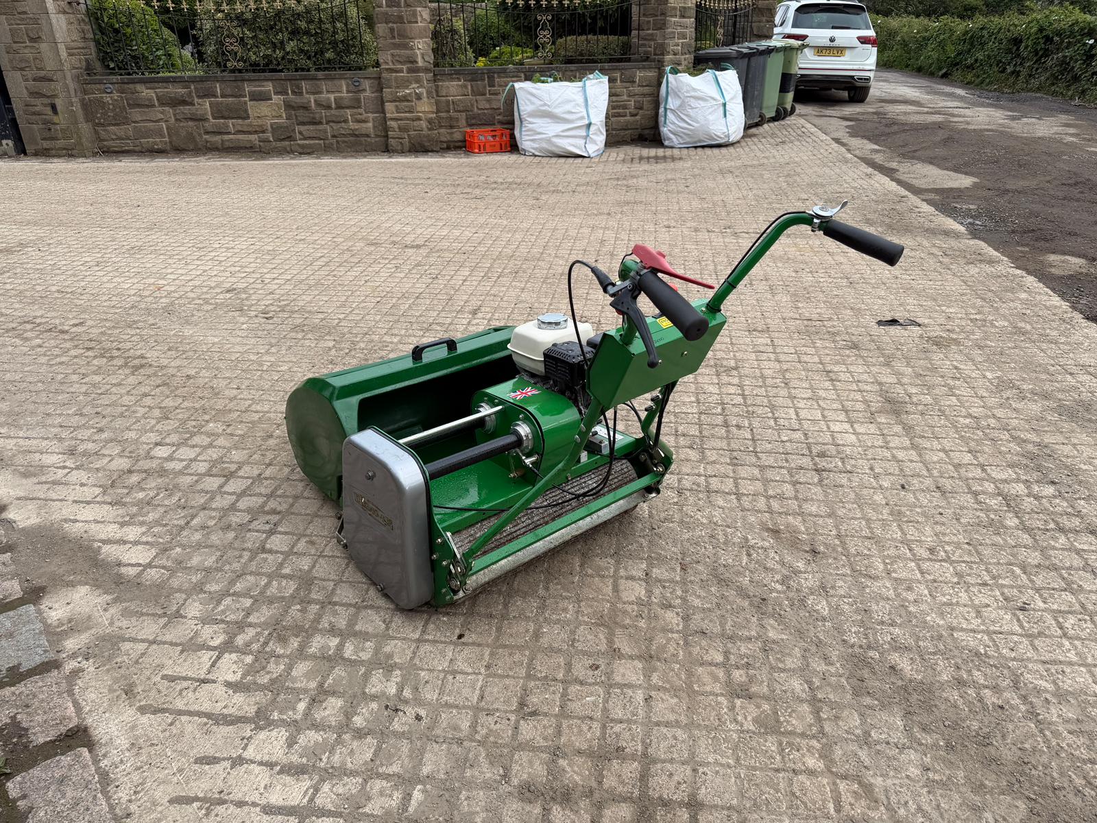 2018 mower for sale in Pilsley, Chesterfield — photo 11