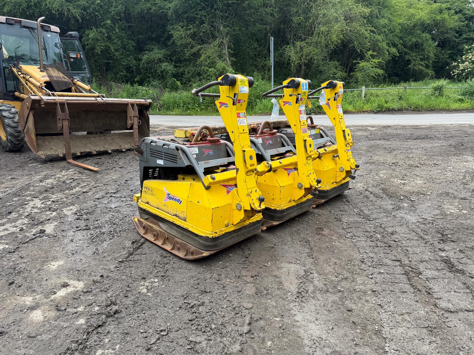 X3 WACKER NEUSON DPU100-70 DIESEL F/R COMPACTION PLATE