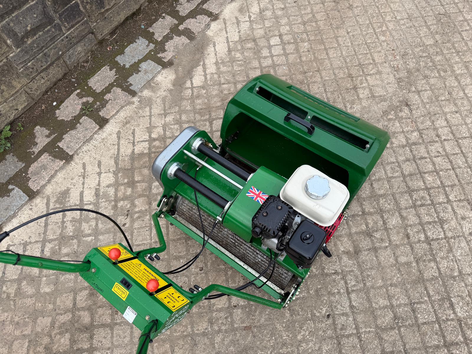 2018 mower for sale in Pilsley, Chesterfield — photo 3