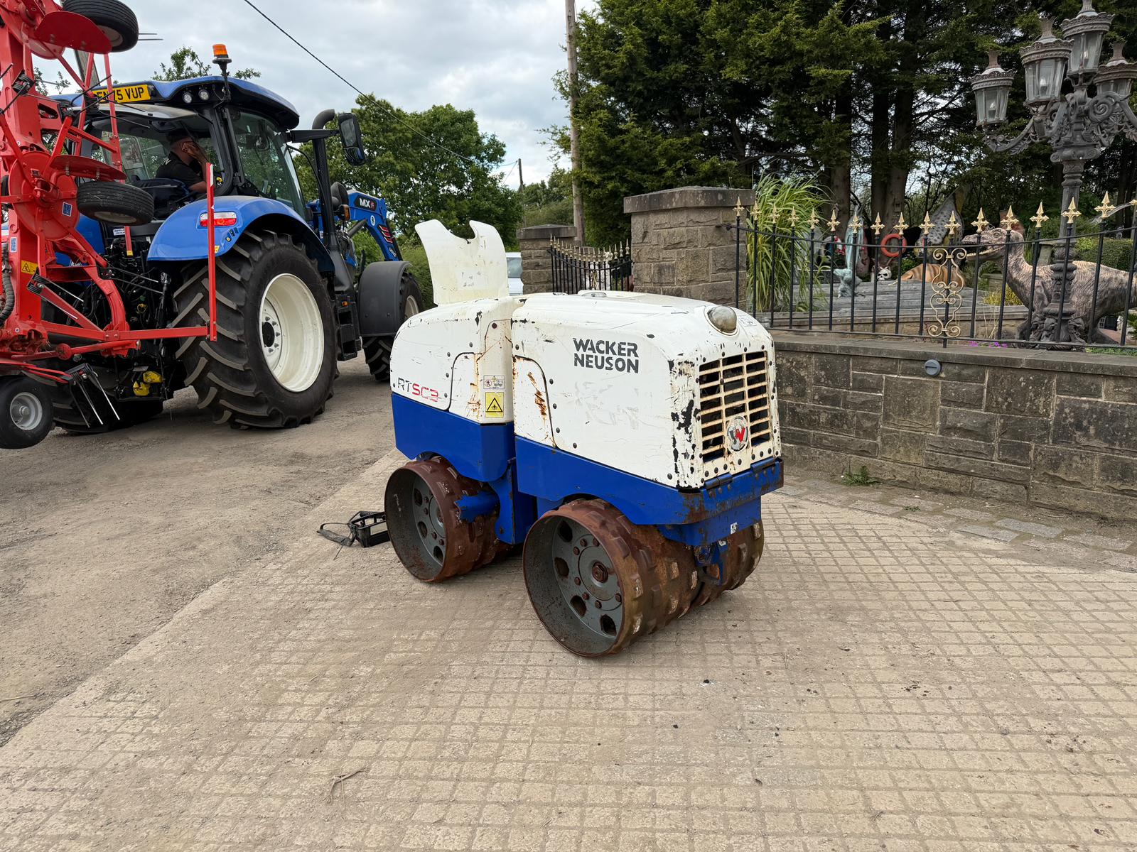 2016 Wacker compactor for sale in Pilsley, Chesterfield — photo 9