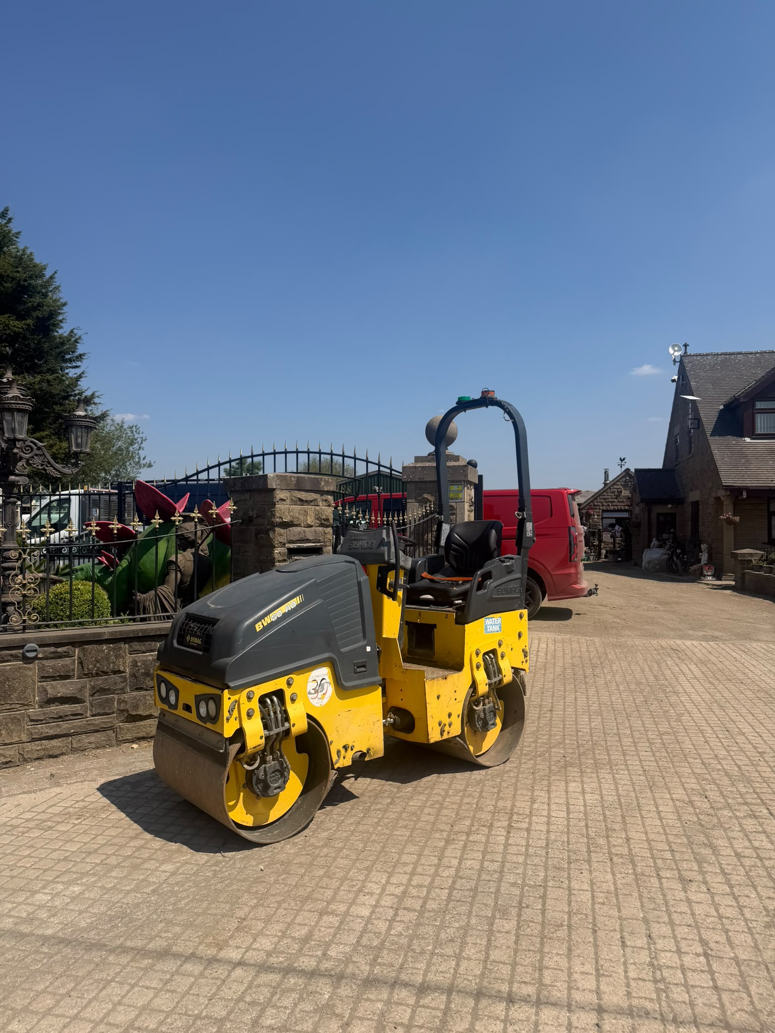 2018 BOMAG BW80AD-5 800MM TWIN DRUM VIBRATING ROLLER