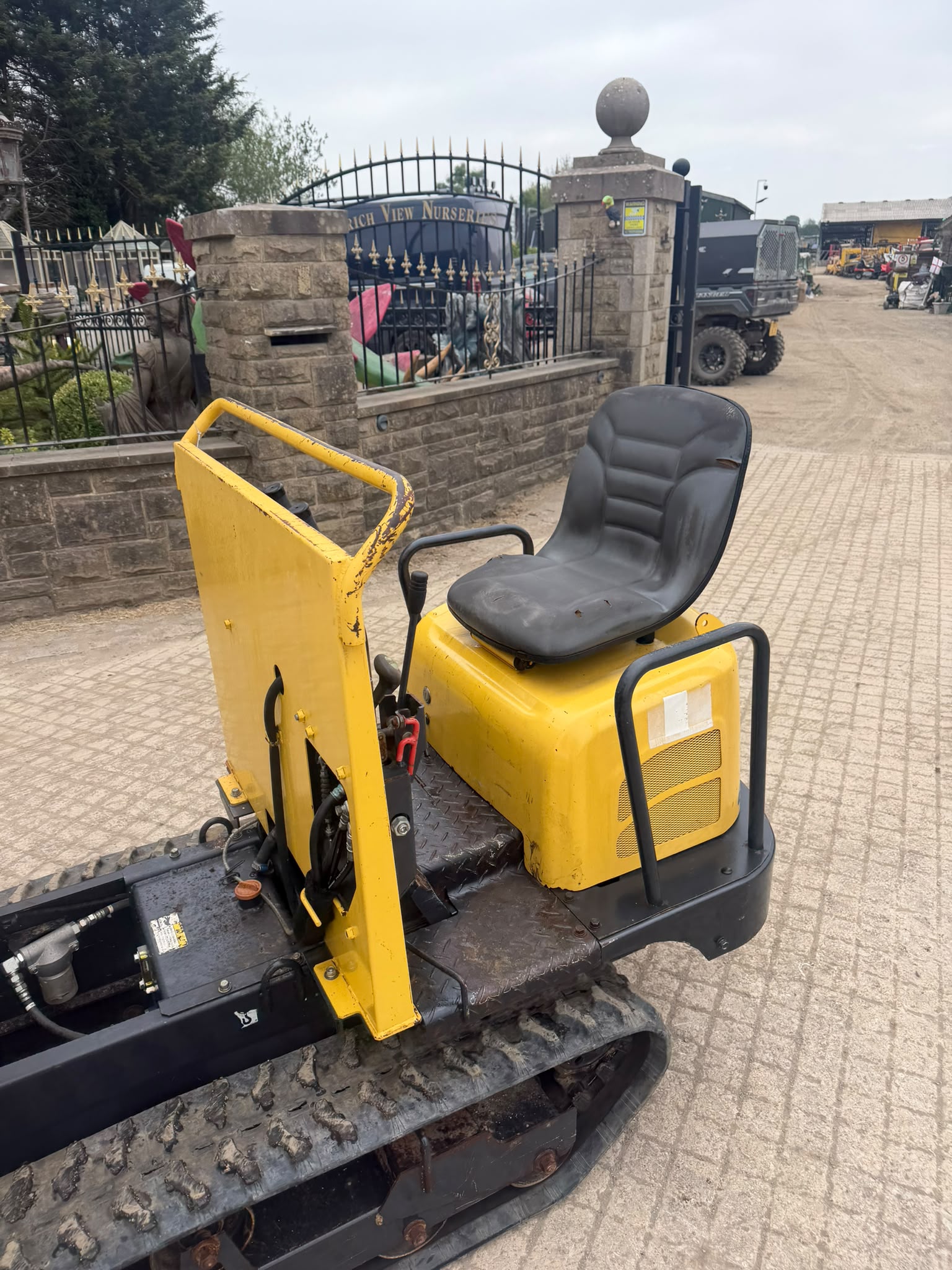 Yanmar dumper for sale in Pilsley, Chesterfield — photo 12