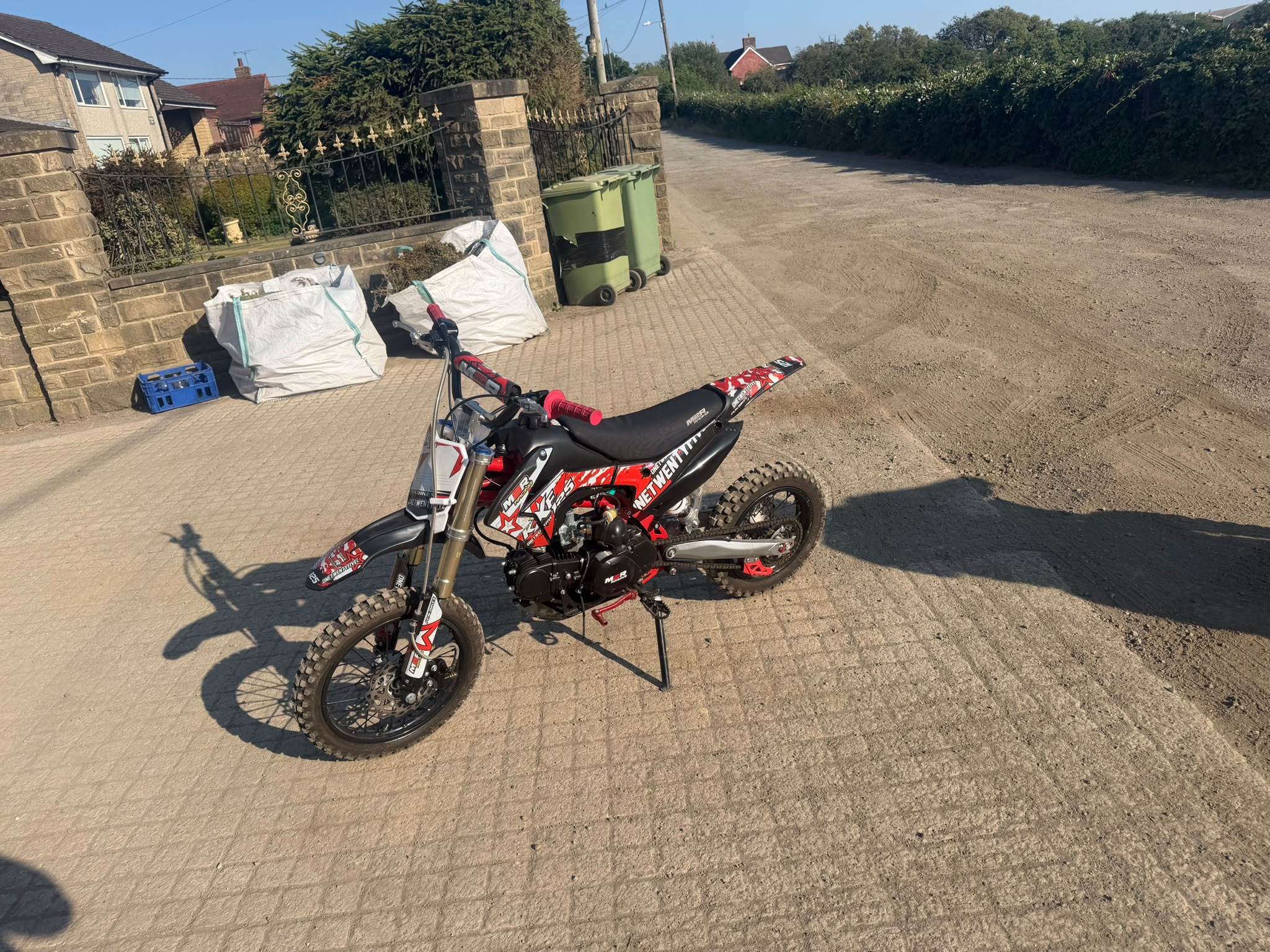 M2R RACING KMXR125 OFF ROAD DIRT BIKE (RED) other for sale in Pilsley, Chesterfield — photo 2