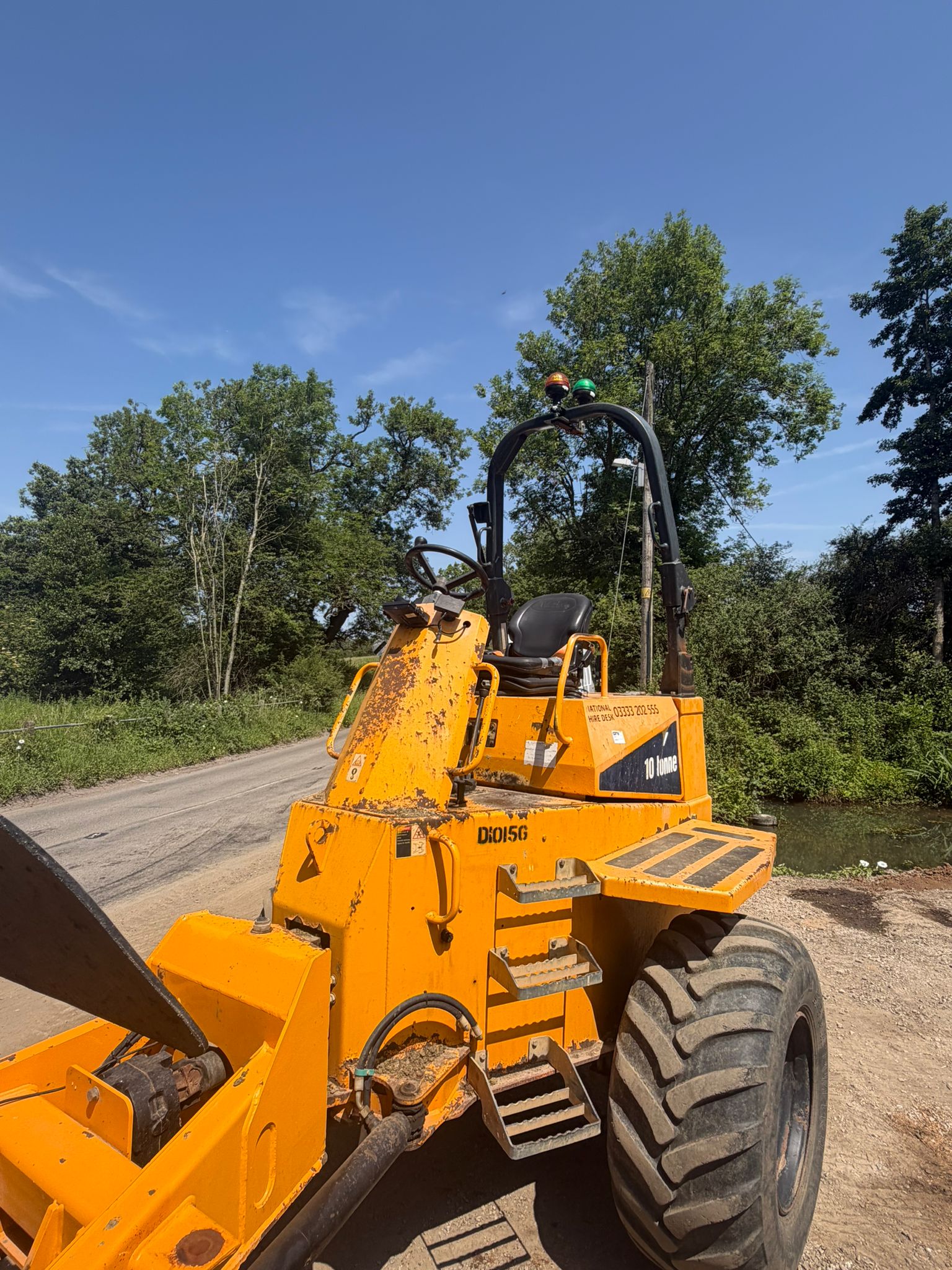 2015 Thwaites dumper for sale in Pilsley, Chesterfield — photo 4