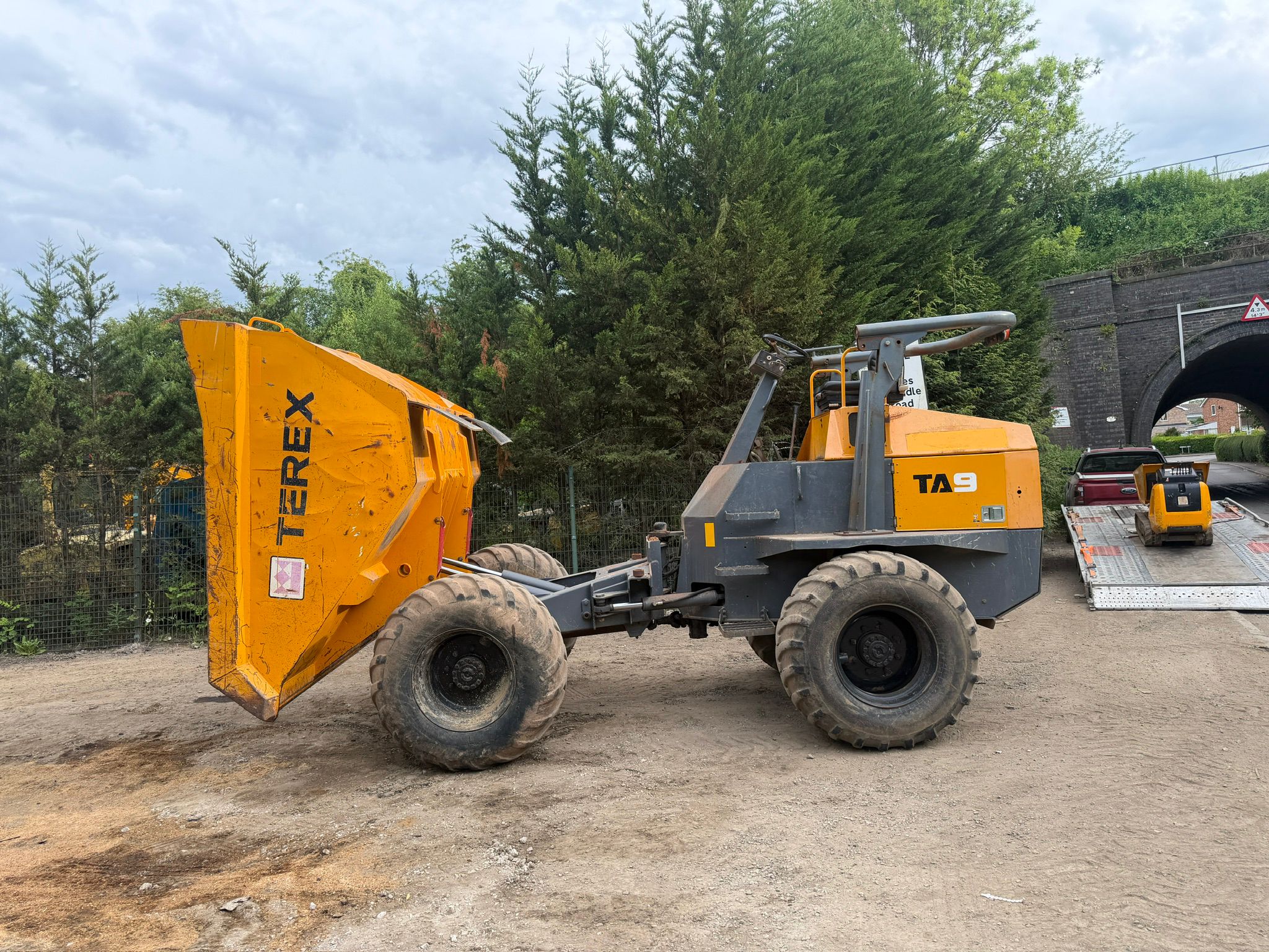 2009 Terex dumper for sale in Pilsley, Chesterfield — photo 11