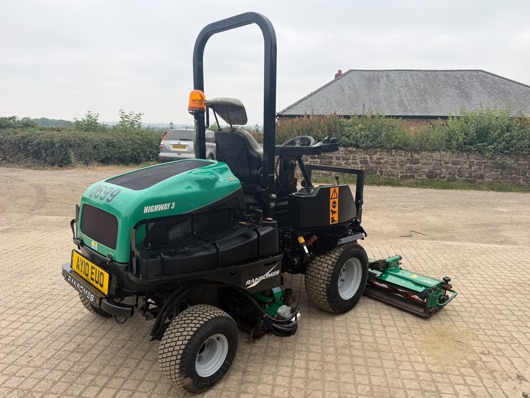 2010 Ransomes mower for sale in Pilsley, Chesterfield — photo 10