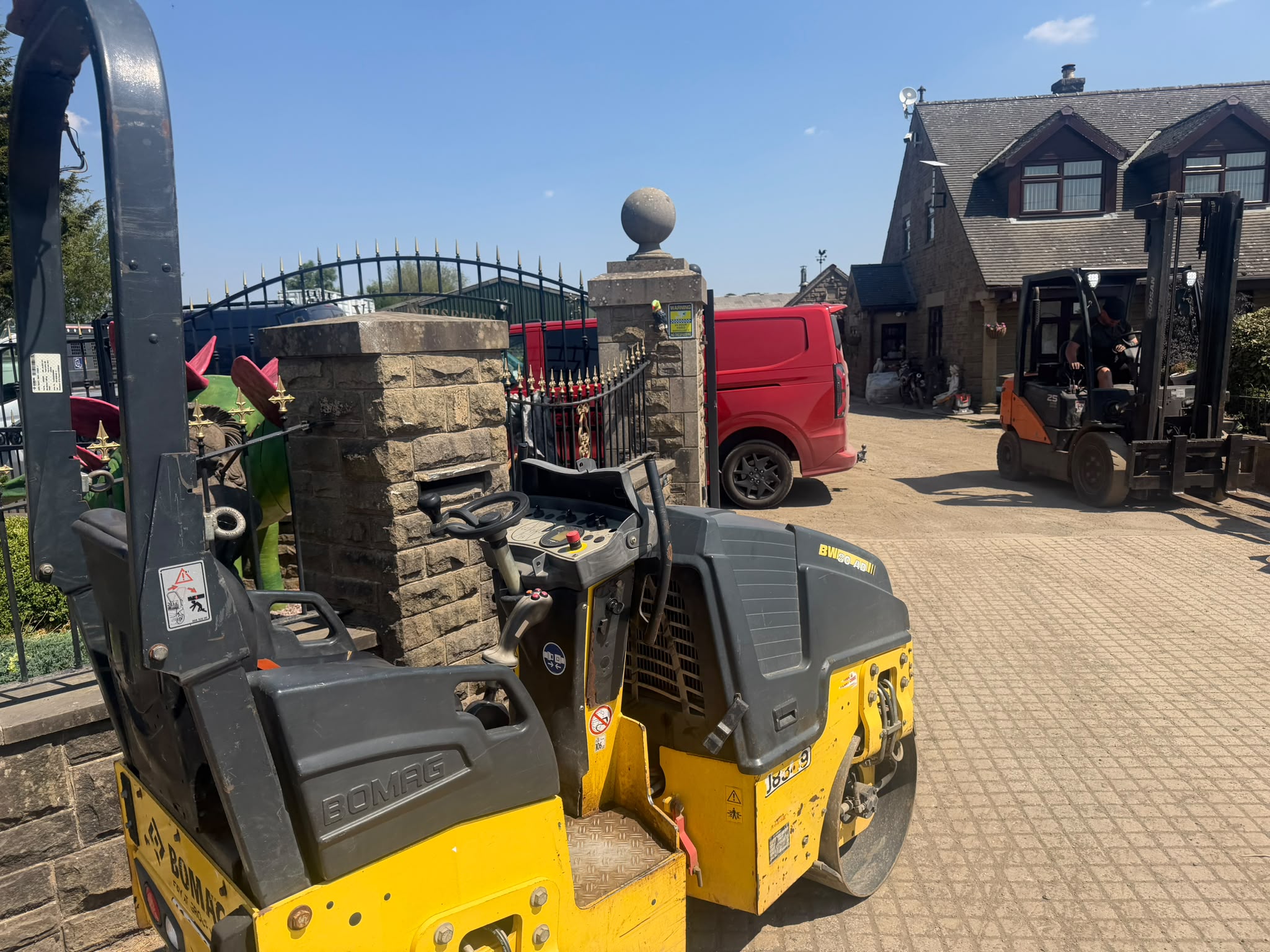 2018 Bomag compactor for sale in Pilsley, Chesterfield — photo 4