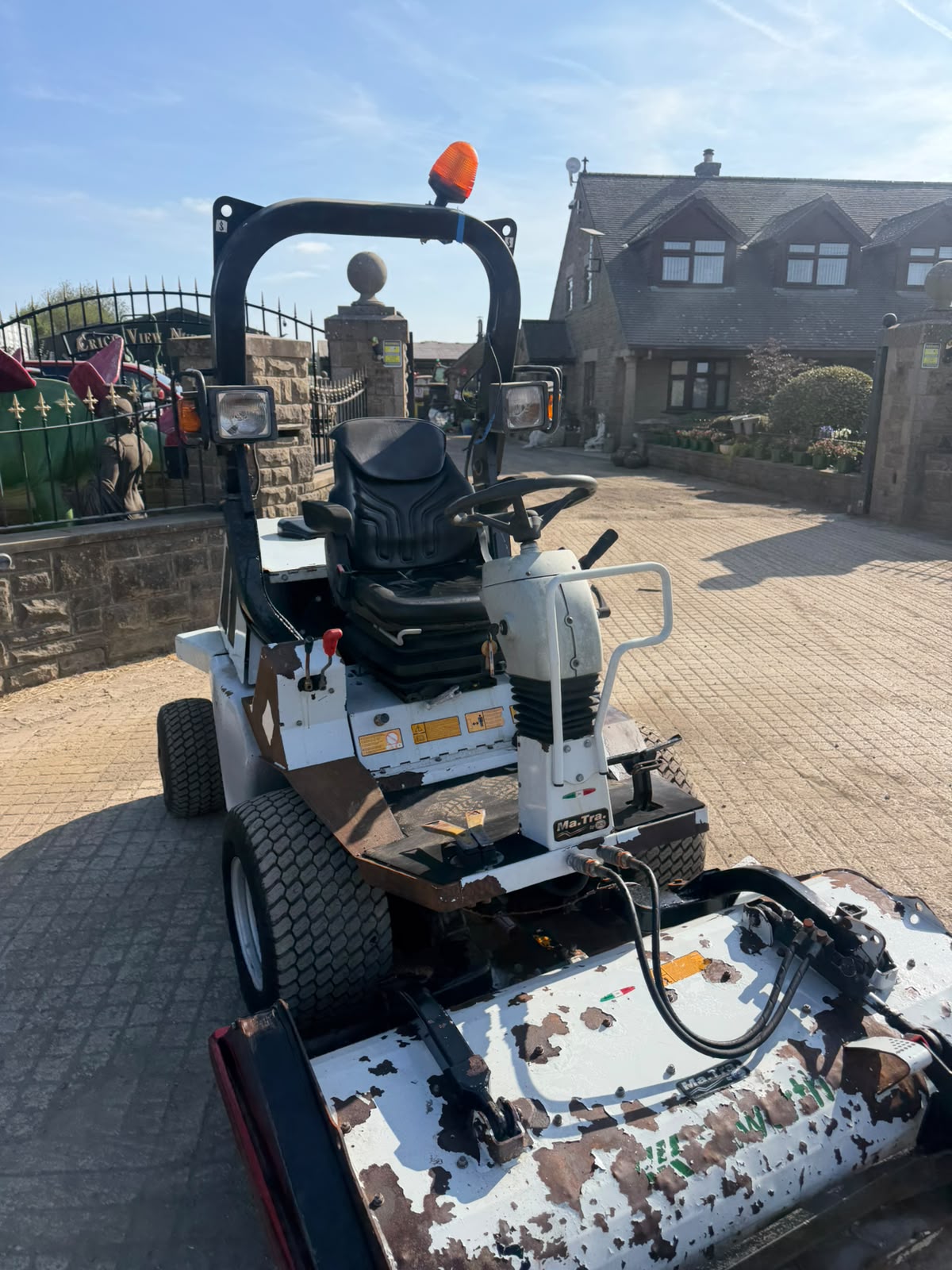 2017 mower for sale in Pilsley, Chesterfield — photo 9