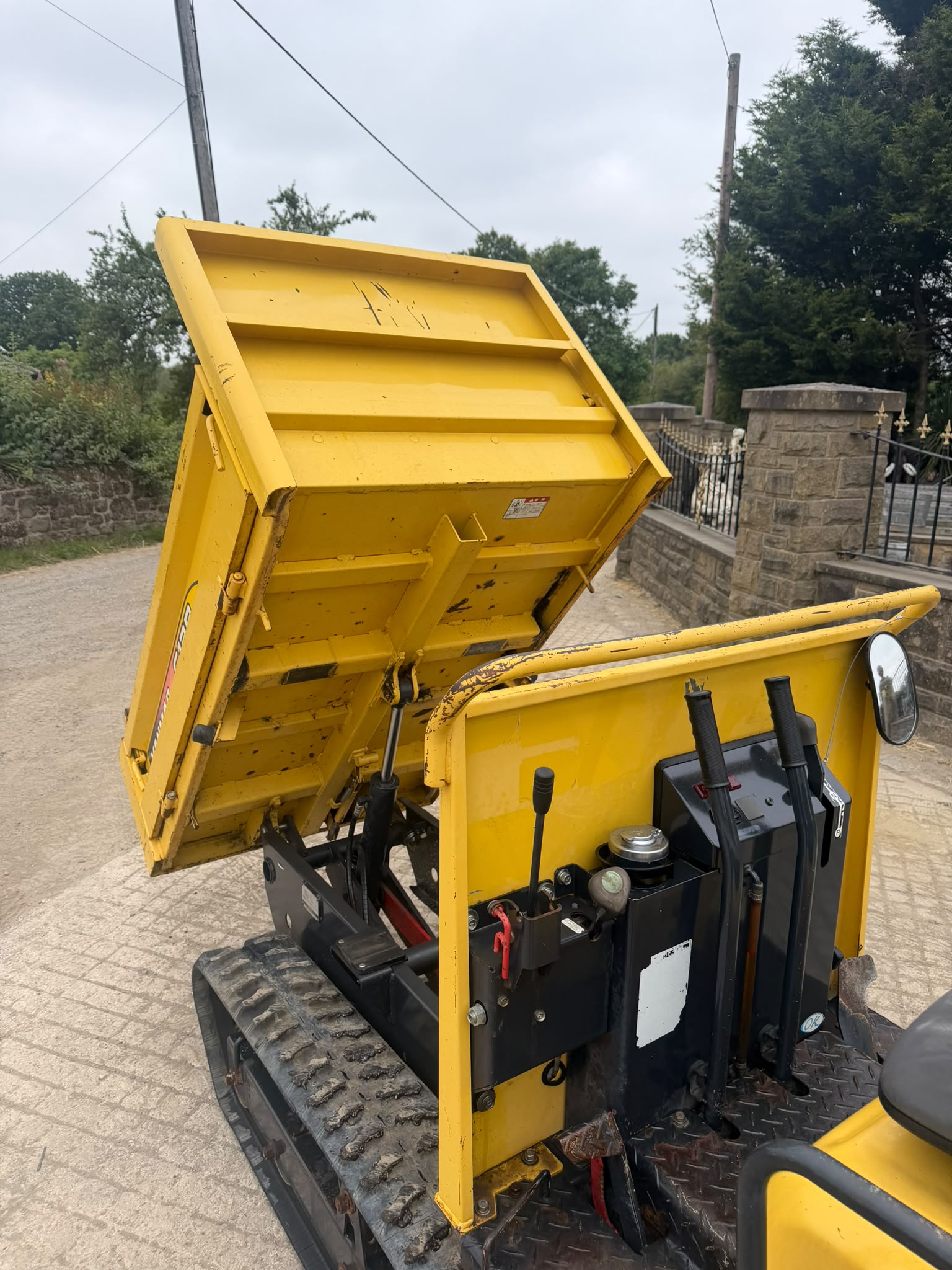 Yanmar dumper for sale in Pilsley, Chesterfield — photo 4