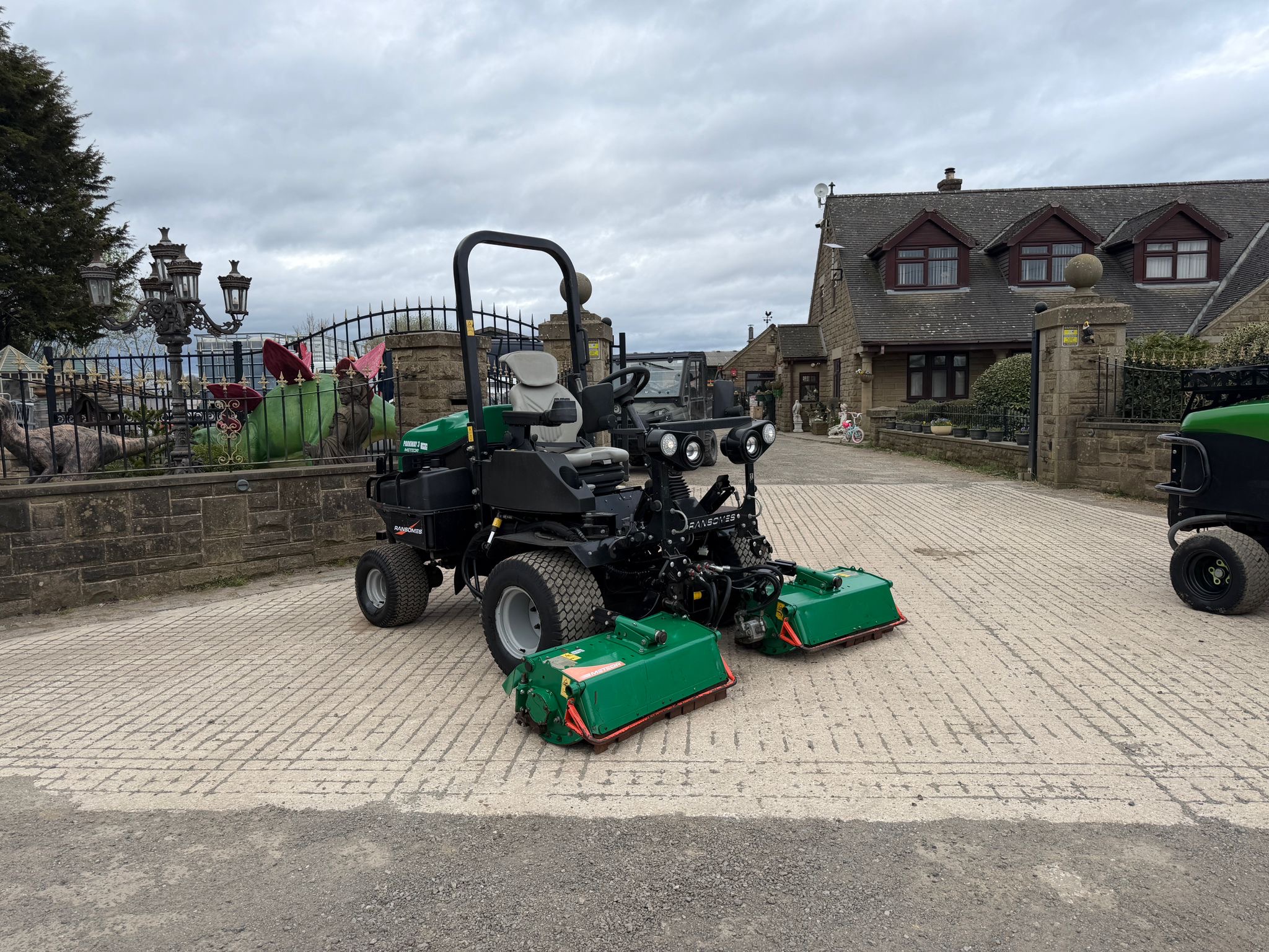 2020 Ransomes mower for sale in Pilsley, Chesterfield — photo 7