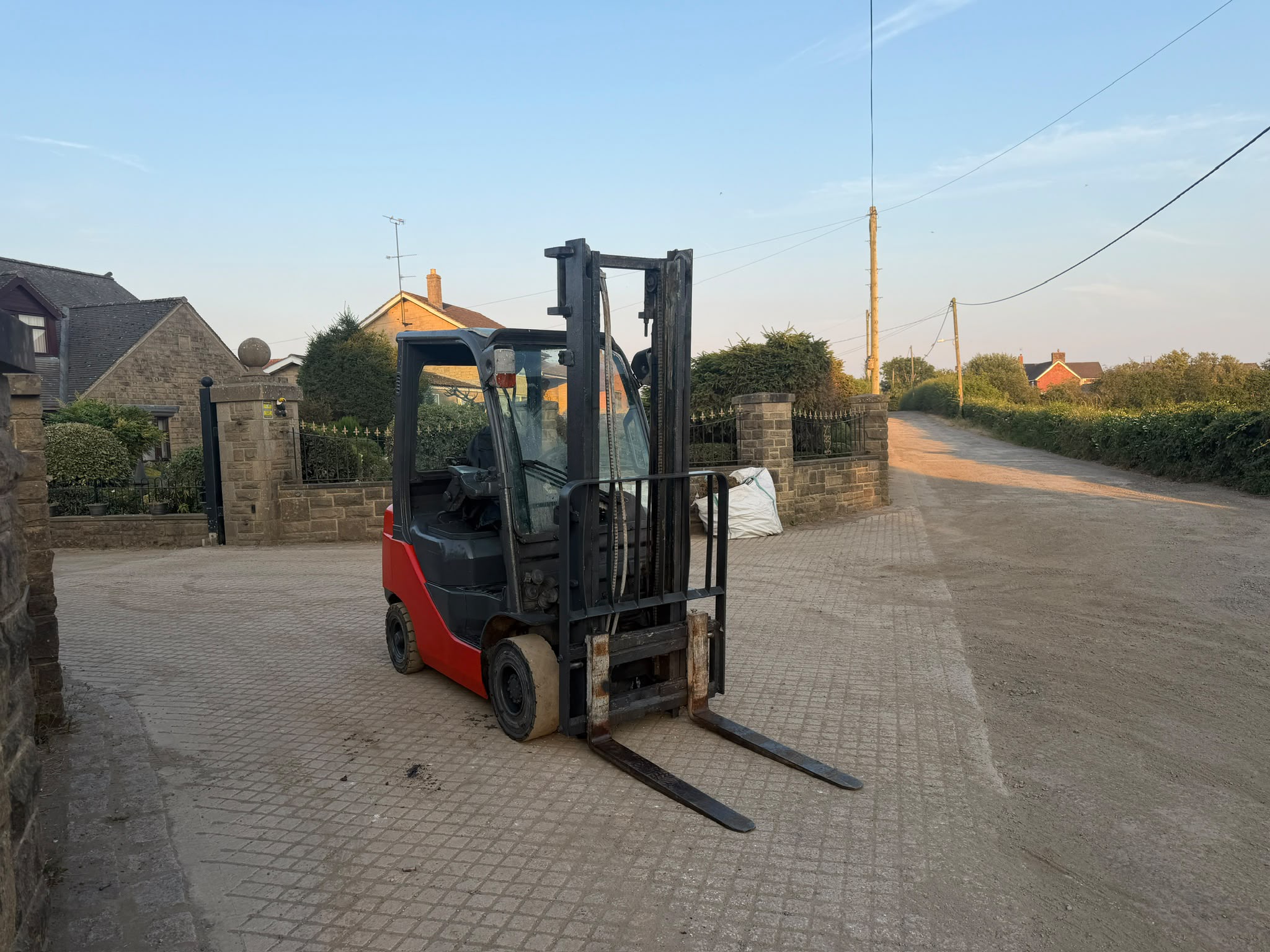 2020 Toyota forklift for sale in Pilsley, Chesterfield — photo 5