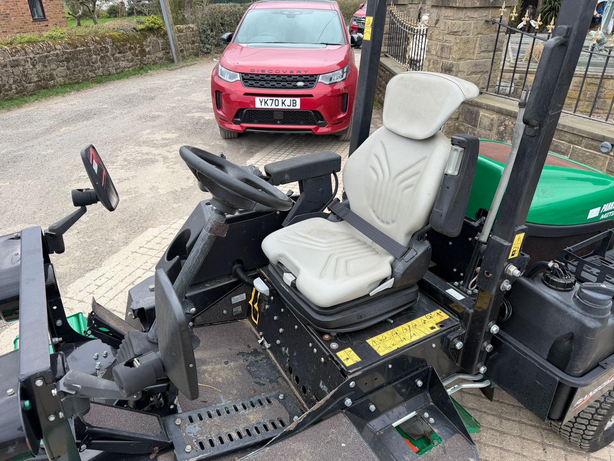 2020 Ransomes mower for sale in Pilsley, Chesterfield — photo 2