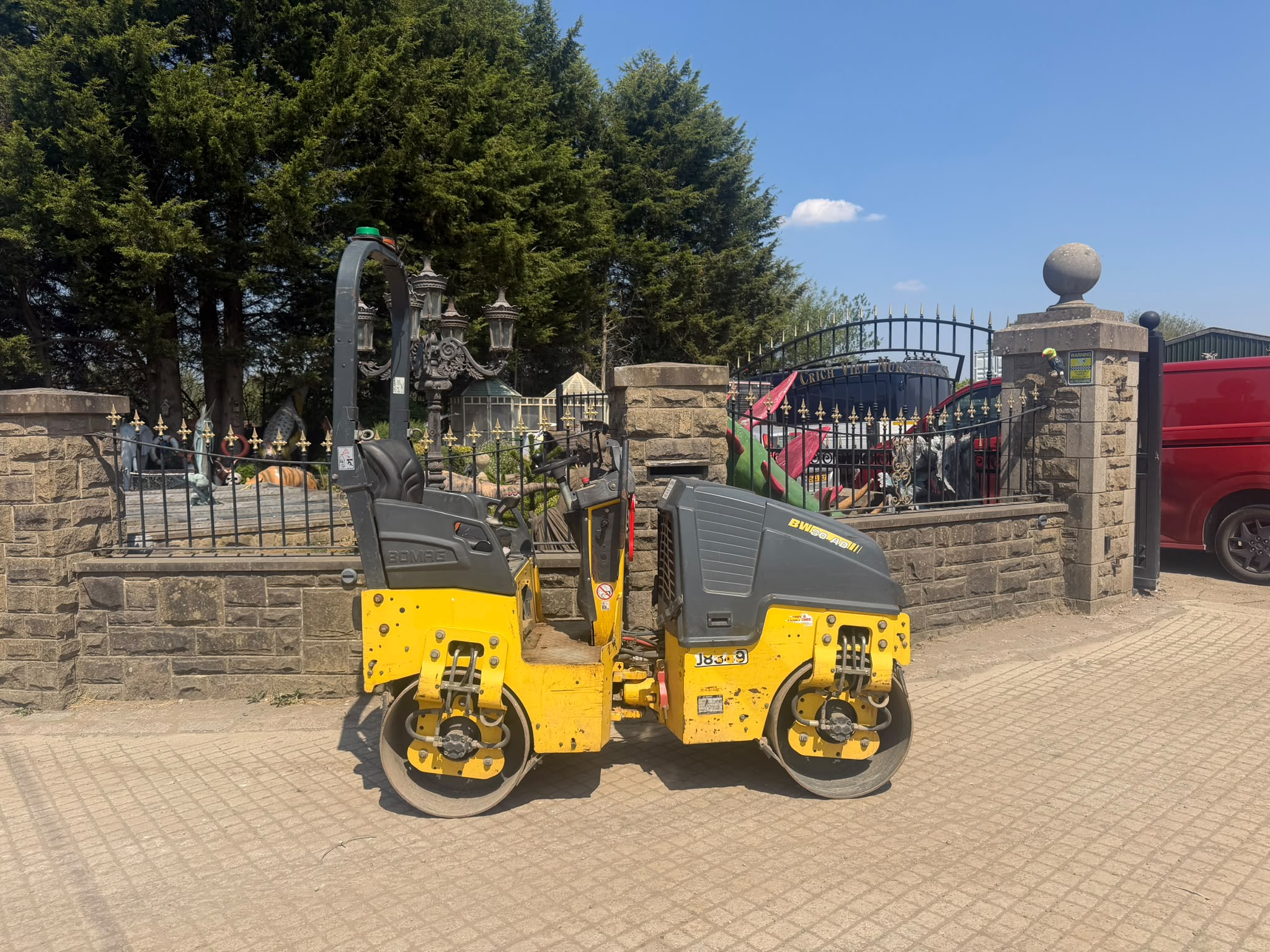 2018 Bomag compactor for sale in Pilsley, Chesterfield — photo 5