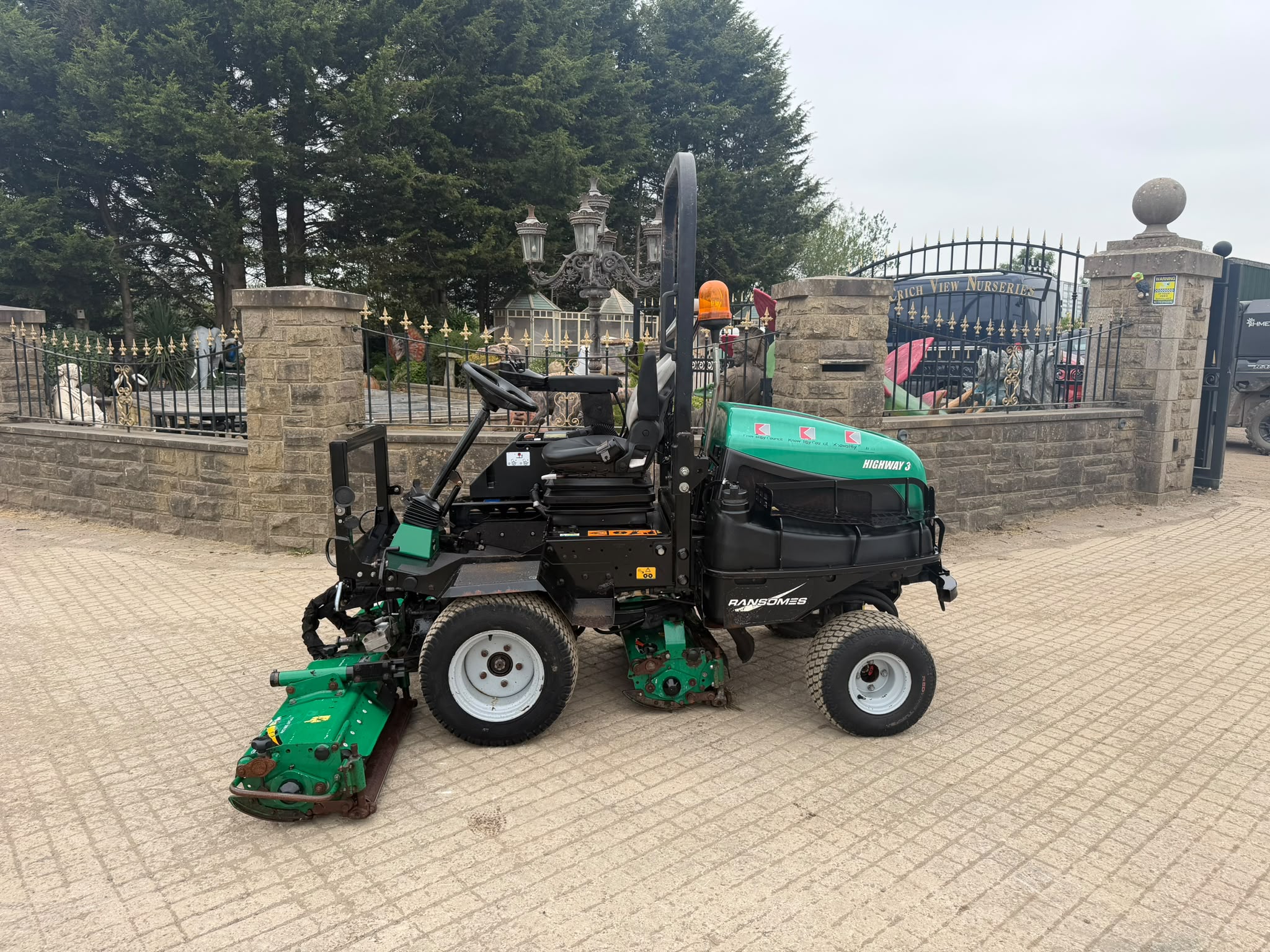 2010 Ransomes mower for sale in Pilsley, Chesterfield — photo 6