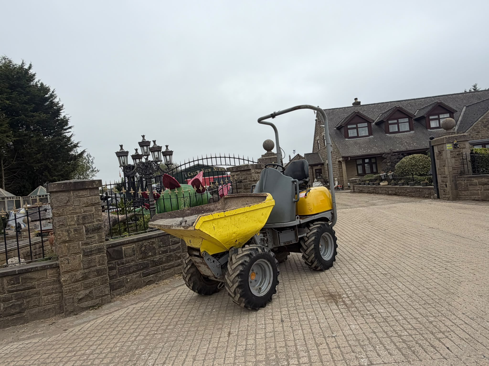 WACKER NEUSON 1001 1 TON HIGH TIP DUMPER