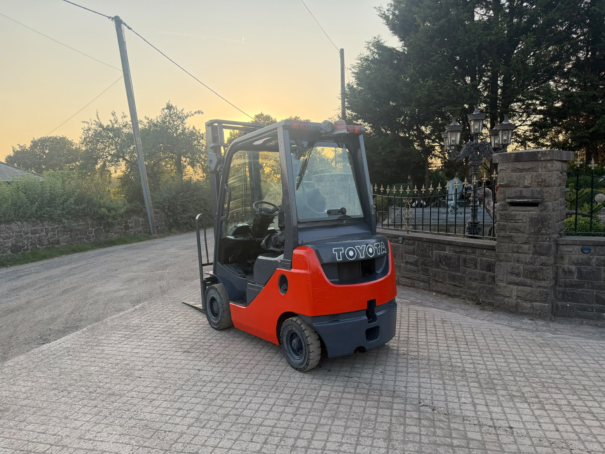 2020 Toyota forklift for sale in Pilsley, Chesterfield — photo 8