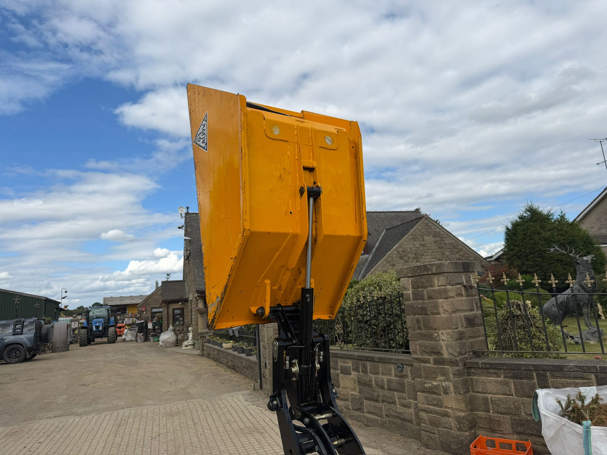 2019 JCB dumper for sale in Pilsley, Chesterfield — photo 3