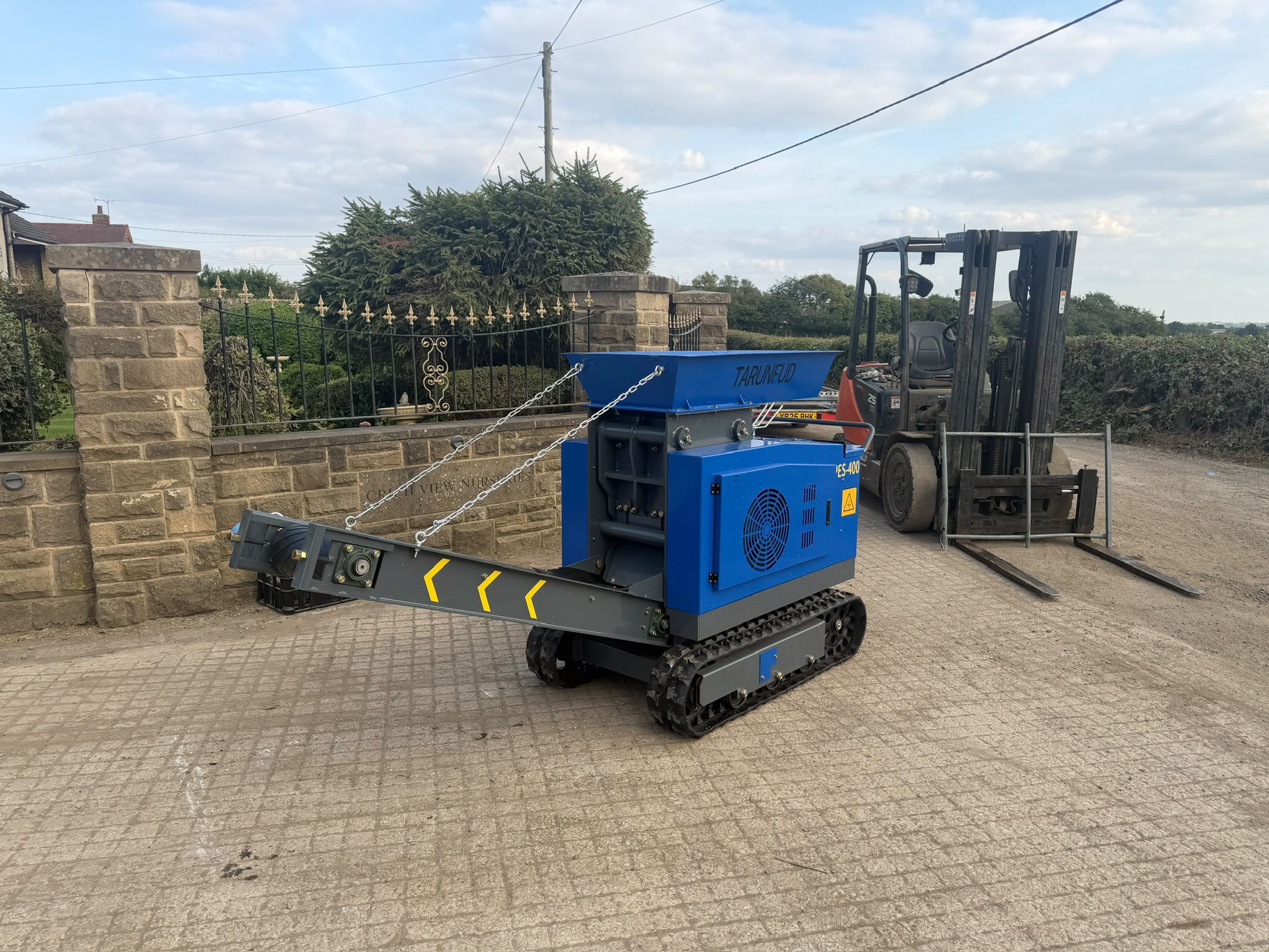 NEW/UNUSED 2026 TARUNFAD PES-400 TRACKED CONCRETE CRUSHER
