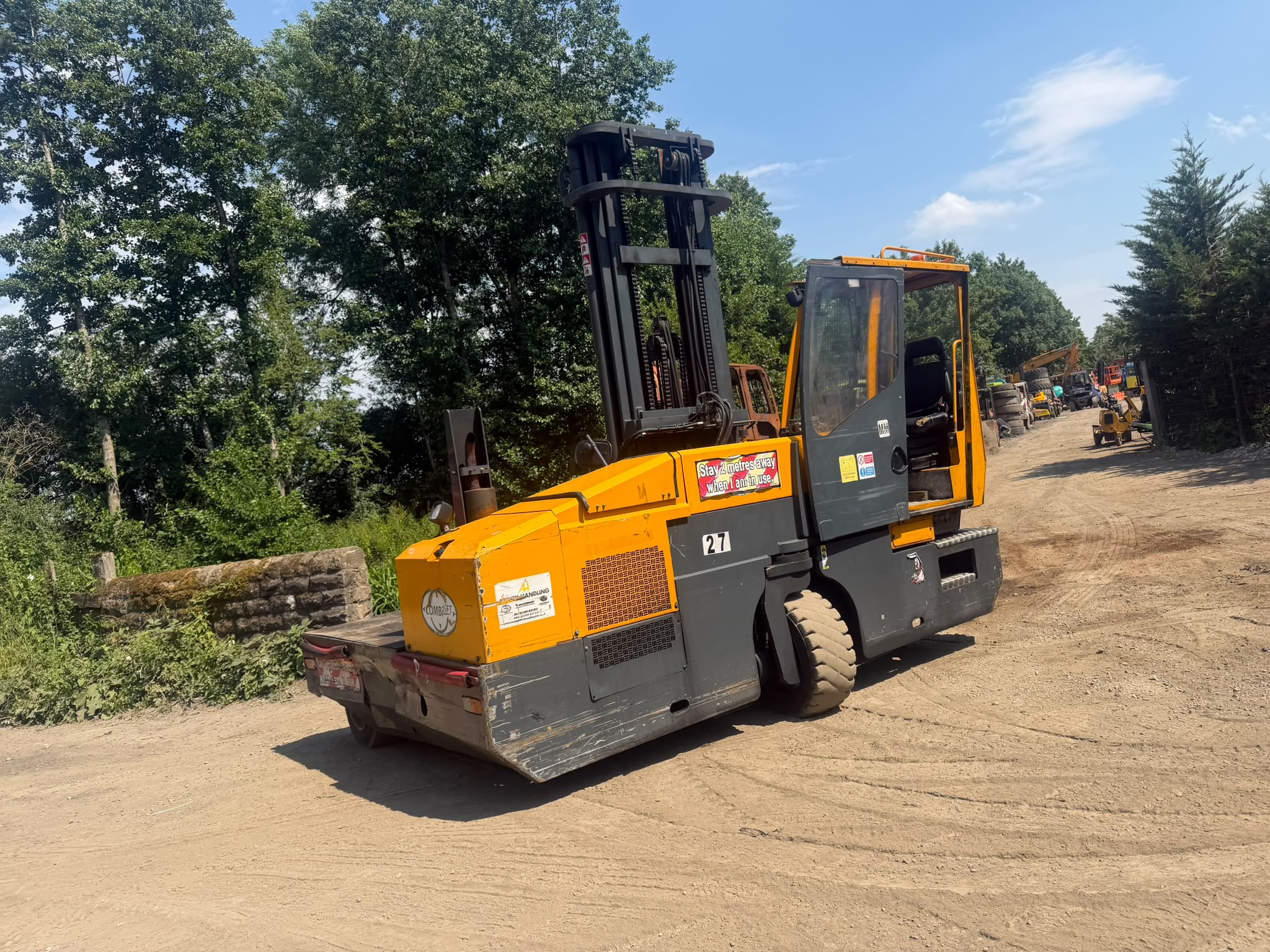 COMBILIFT C5000S/L 4 WAY DIESEL SIDE LOADER FORKLIFT forklift for sale in Pilsley, Chesterfield — photo 10