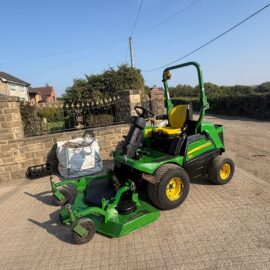 2017 JOHN DEERE 1580 TERRAINCUT 4WD OUTFRONT RIDE ON MOWER WITH 62” ROTARY DECK