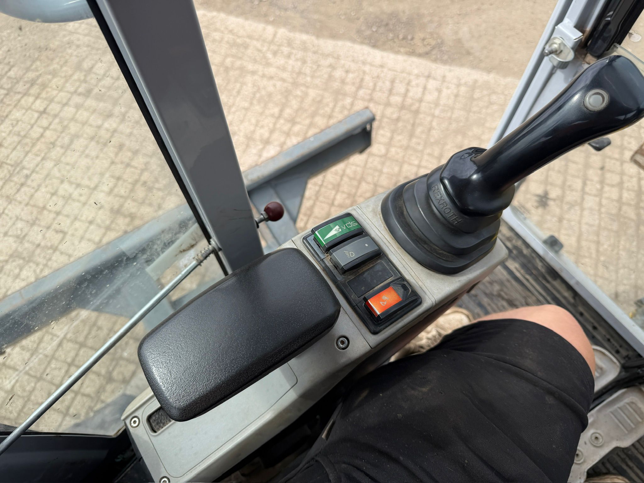 2017 Wacker excavator for sale in Pilsley, Chesterfield — photo 3