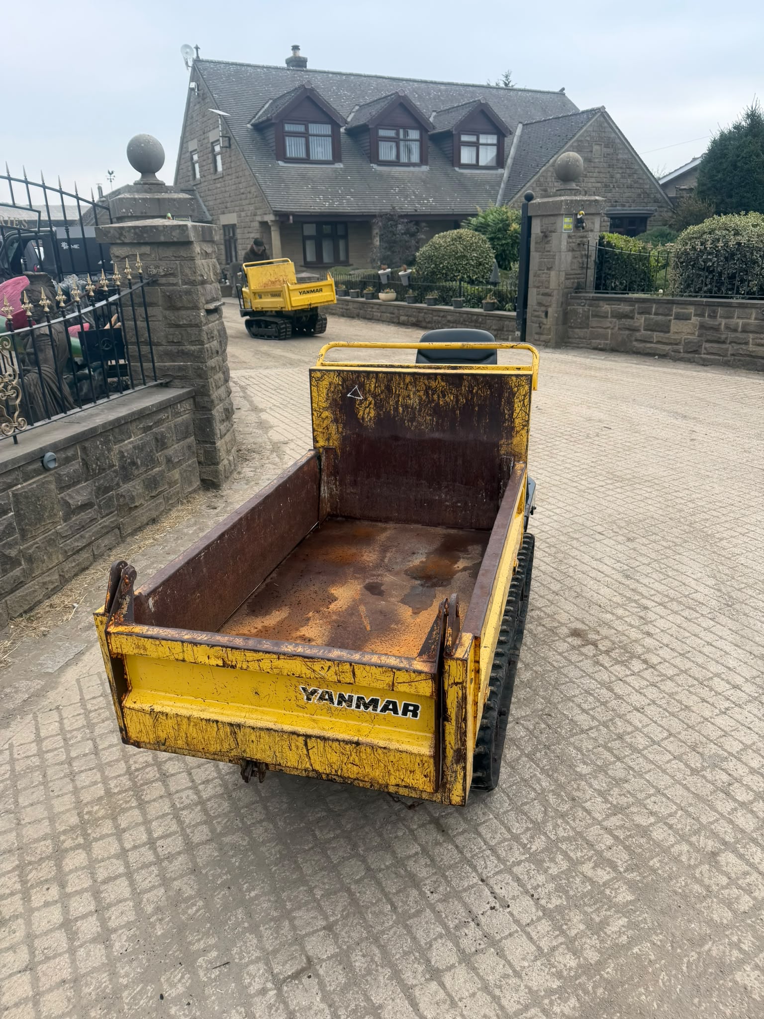 Yanmar dumper for sale in Pilsley, Chesterfield — photo 4