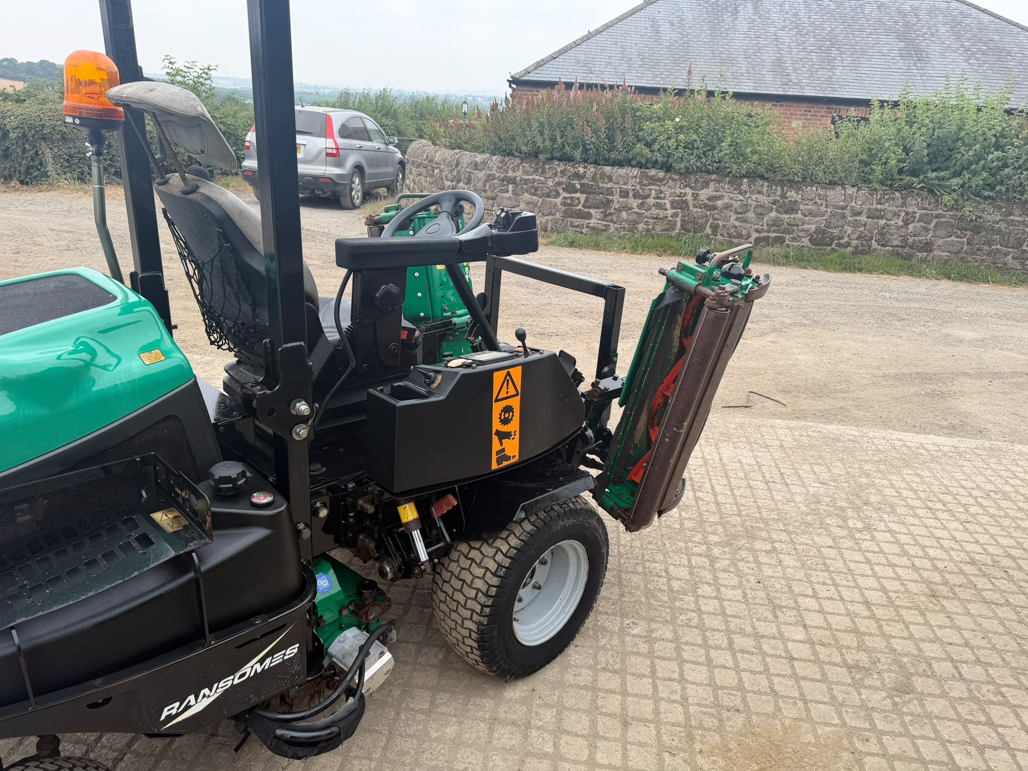 2010 Ransomes mower for sale in Pilsley, Chesterfield — photo 4