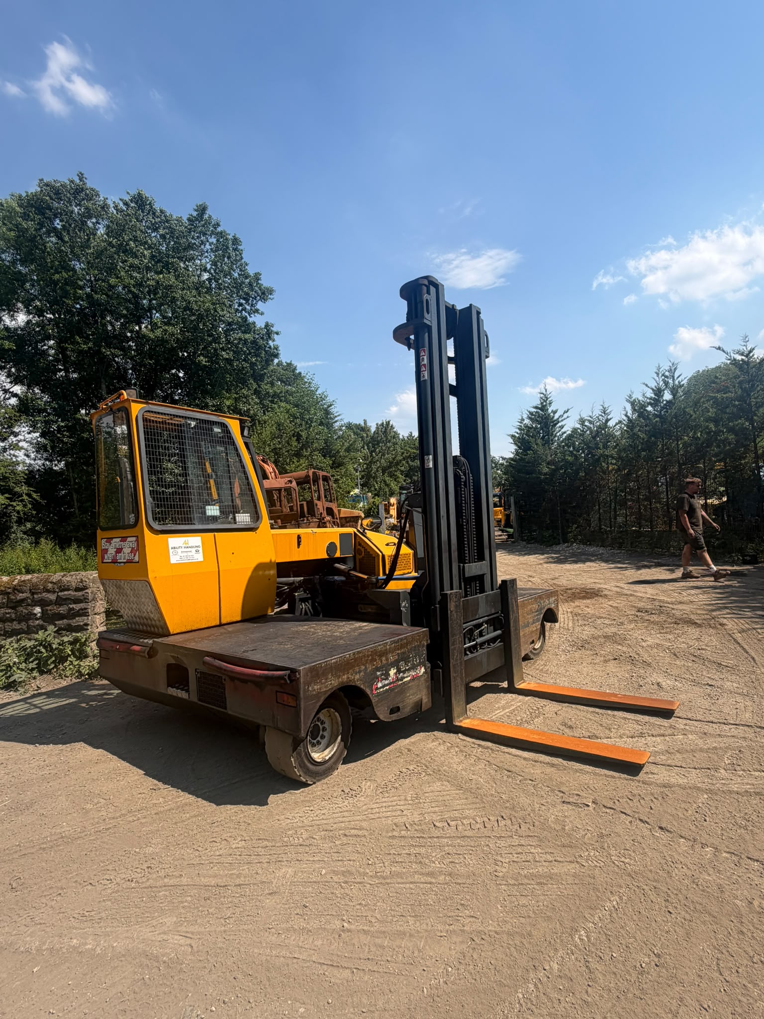 COMBILIFT C5000S/L 4 WAY DIESEL SIDE LOADER FORKLIFT forklift for sale in Pilsley, Chesterfield — photo 6
