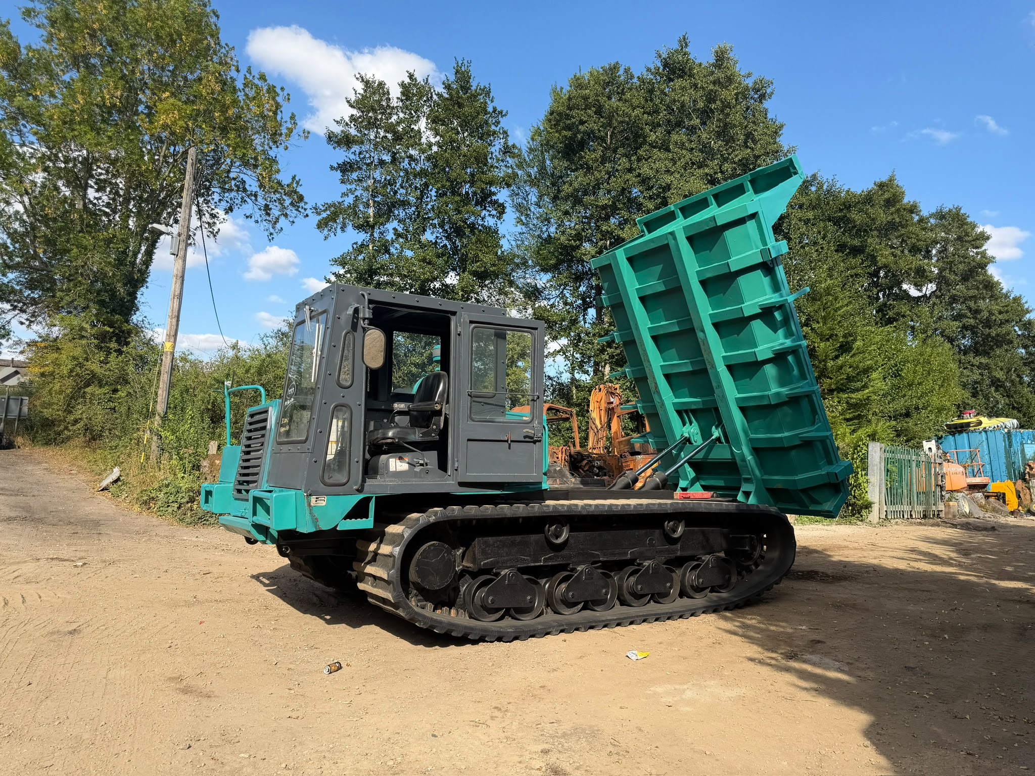 IHI IC100-2 10 TON TRACKED DUMPER dumper for sale in Pilsley, Chesterfield — photo 2